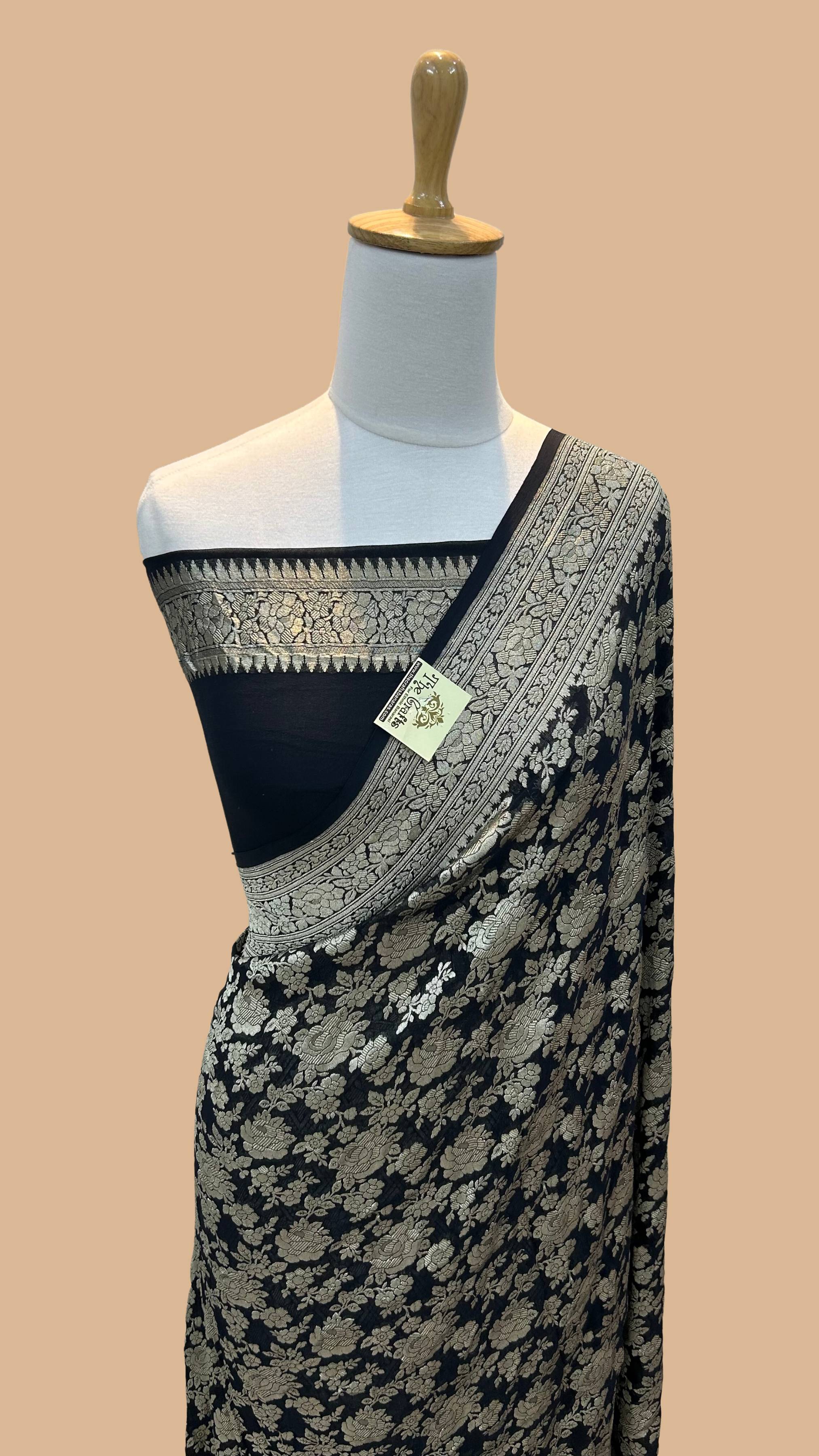 Khaddi Georgette Banarasi Saree - Water Zari