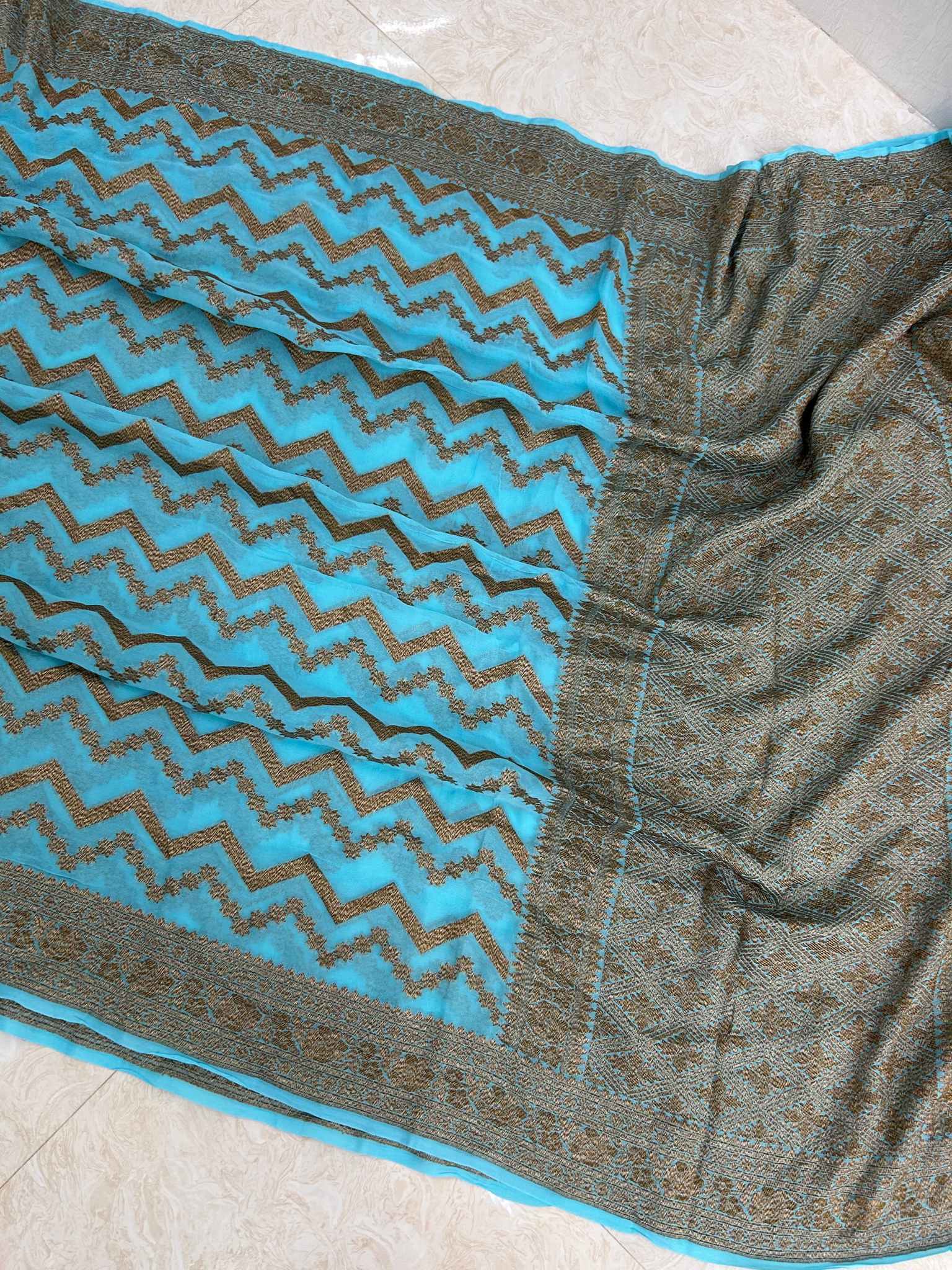 Khaddi Georgette Banarasi Saree - Antique Zari