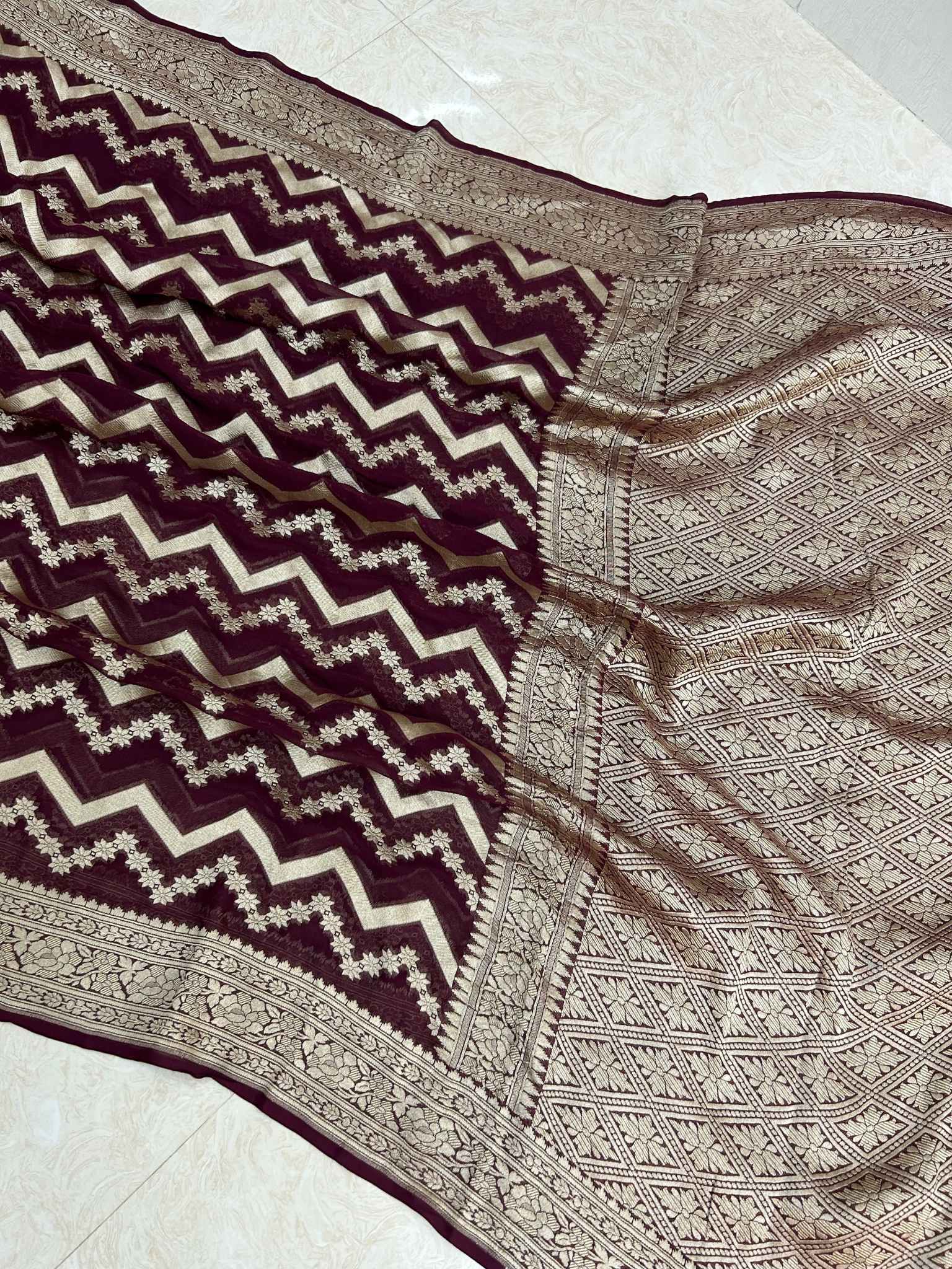 Khaddi Georgette Banarasi Saree - Water Zari