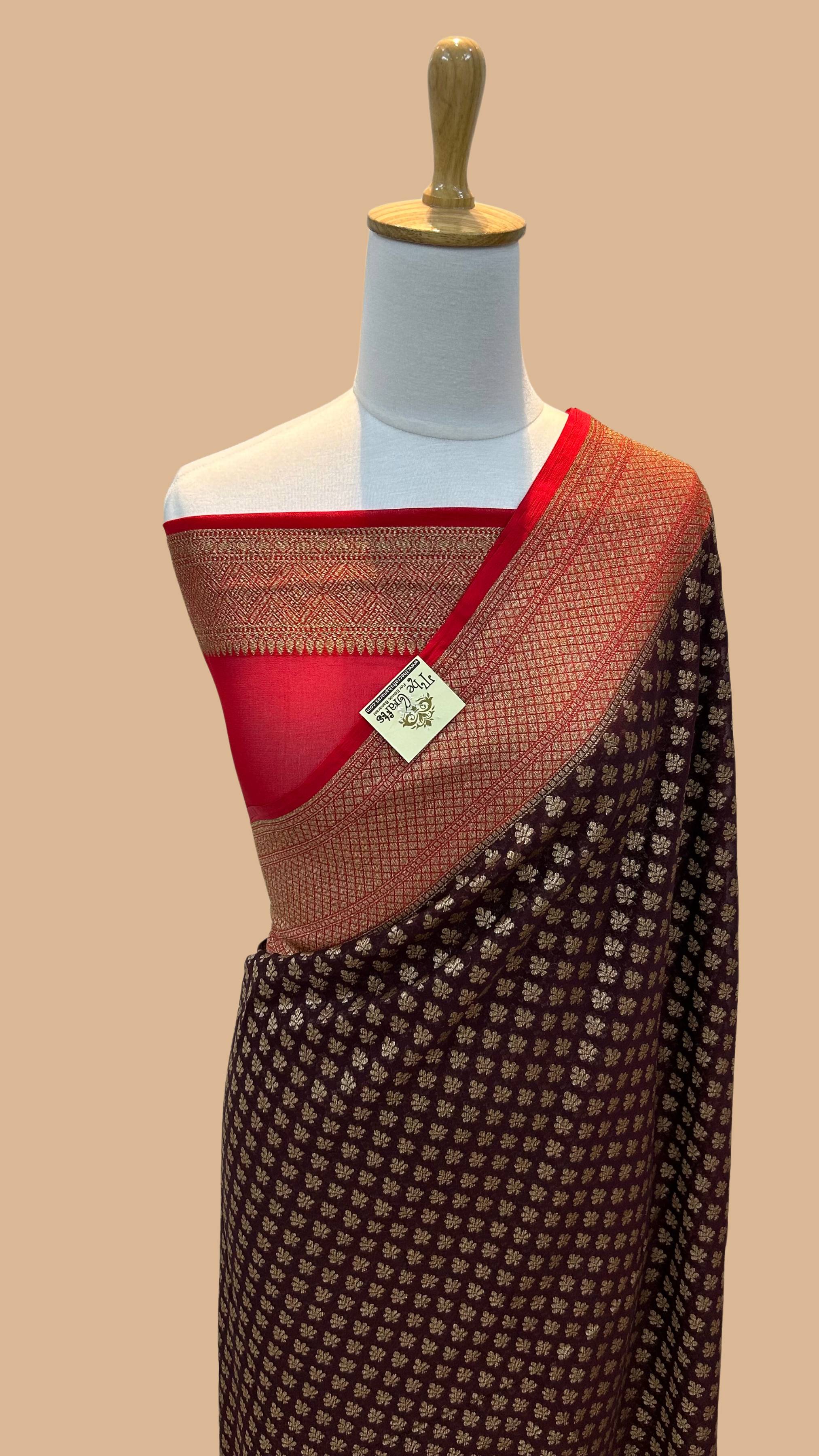 Khaddi Georgette Banarasi Saree - Antique Zari