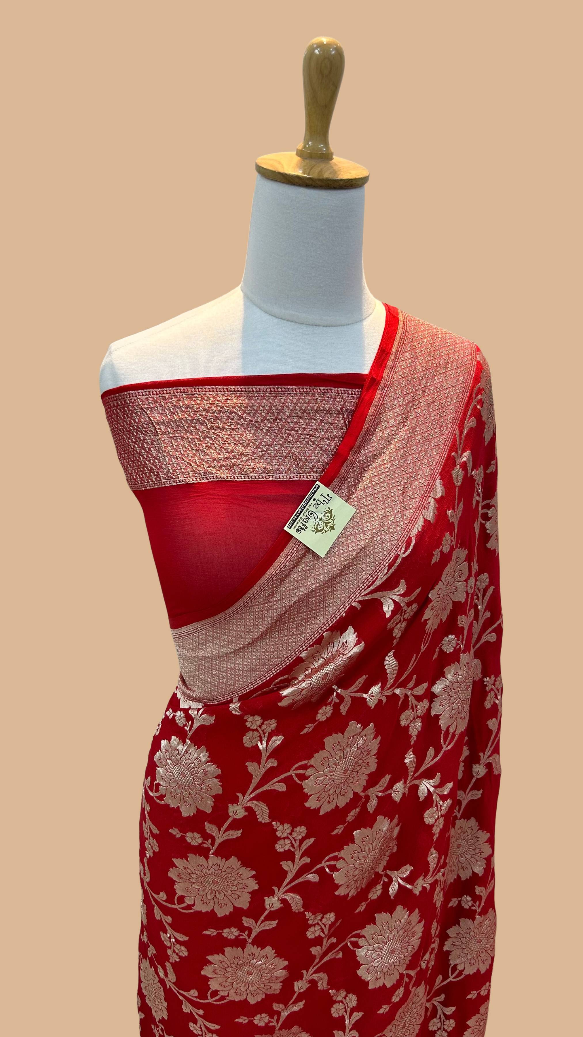 Khaddi Georgette Banarasi Saree - Water Zari