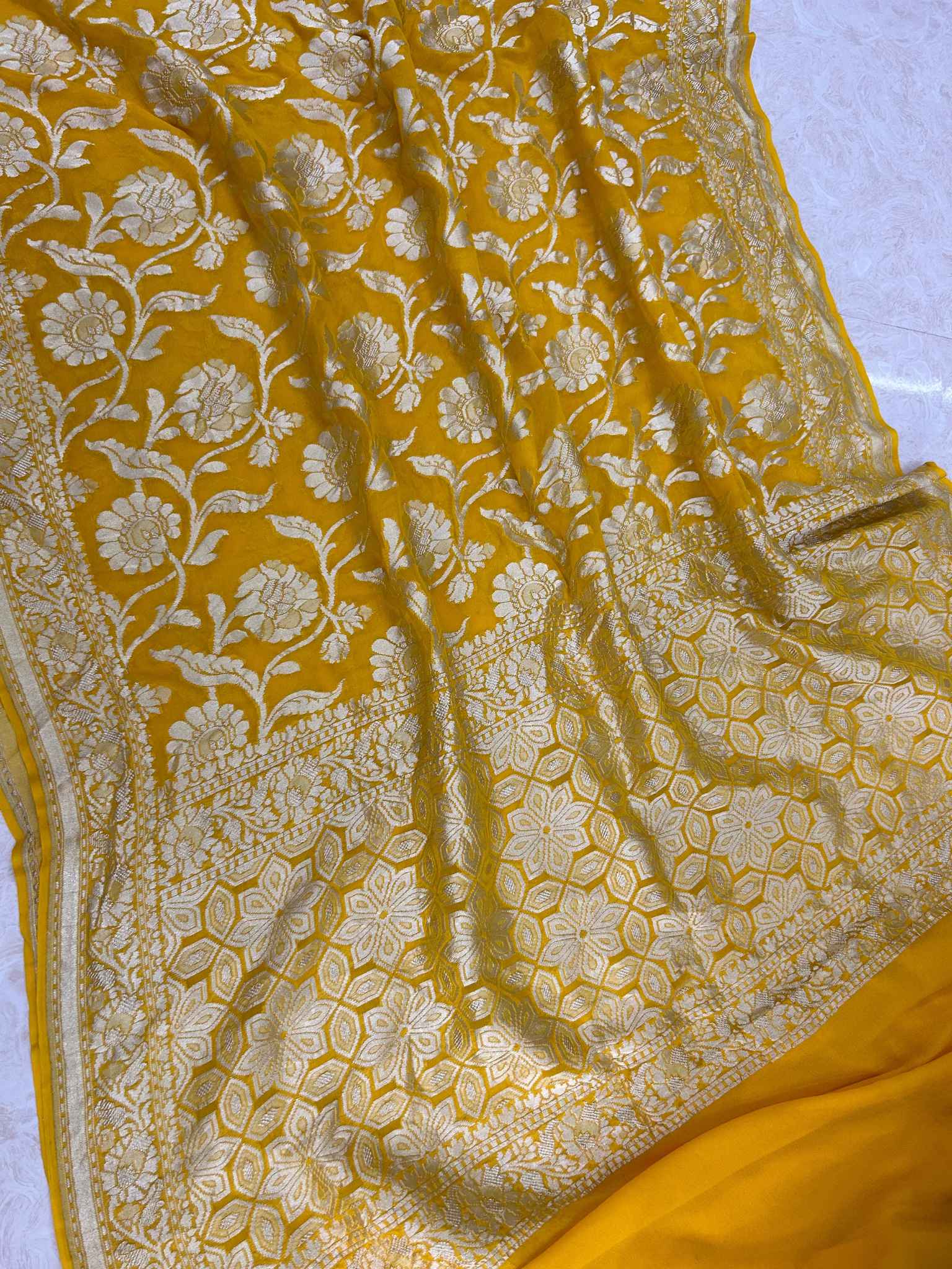 Khaddi Georgette Banarasi Saree - Water Zari