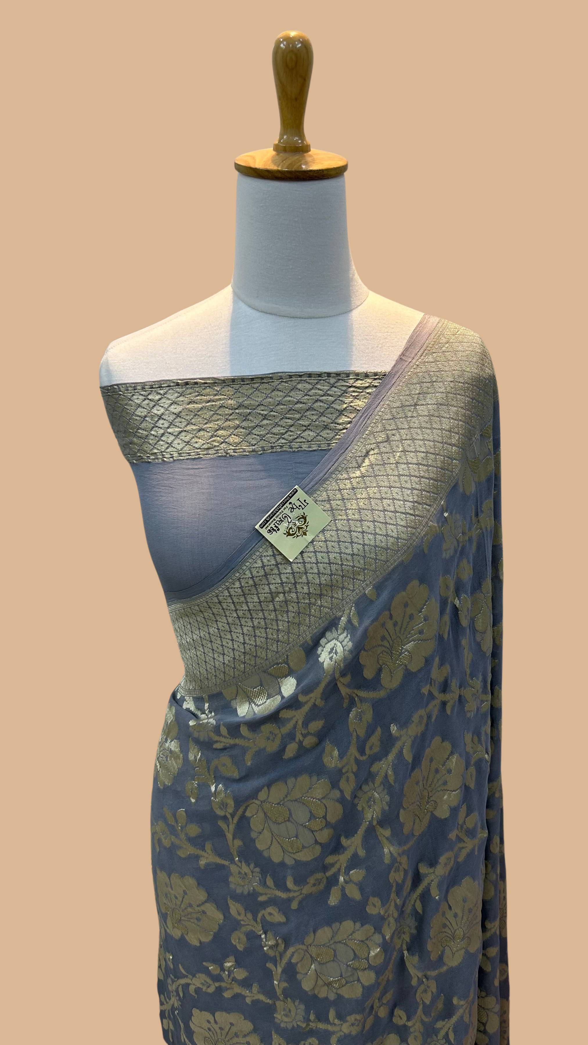 Khaddi Georgette Banarasi Saree - Water Zari