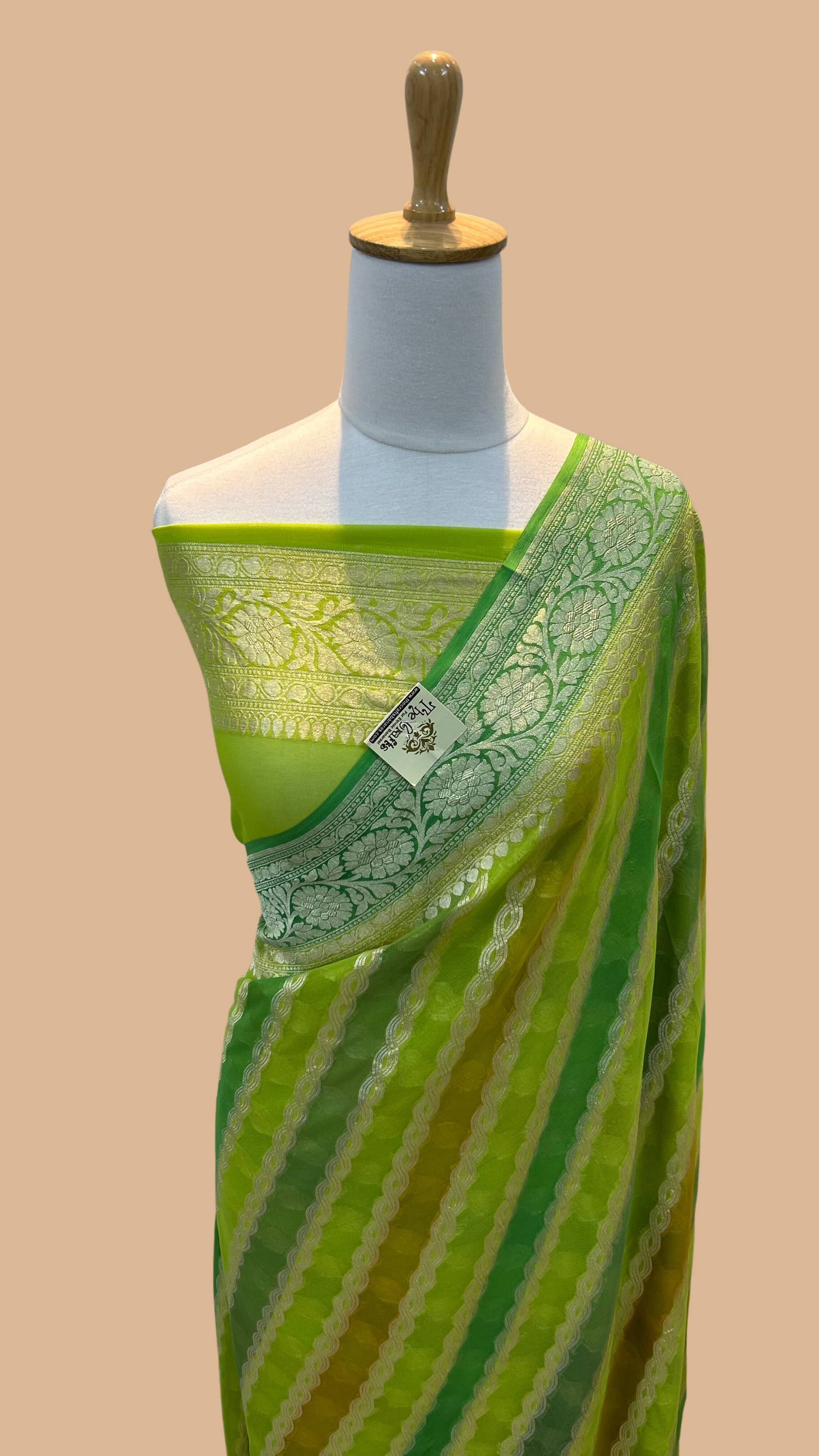 Khaddi Georgette Banarasi Saree - Water Zari