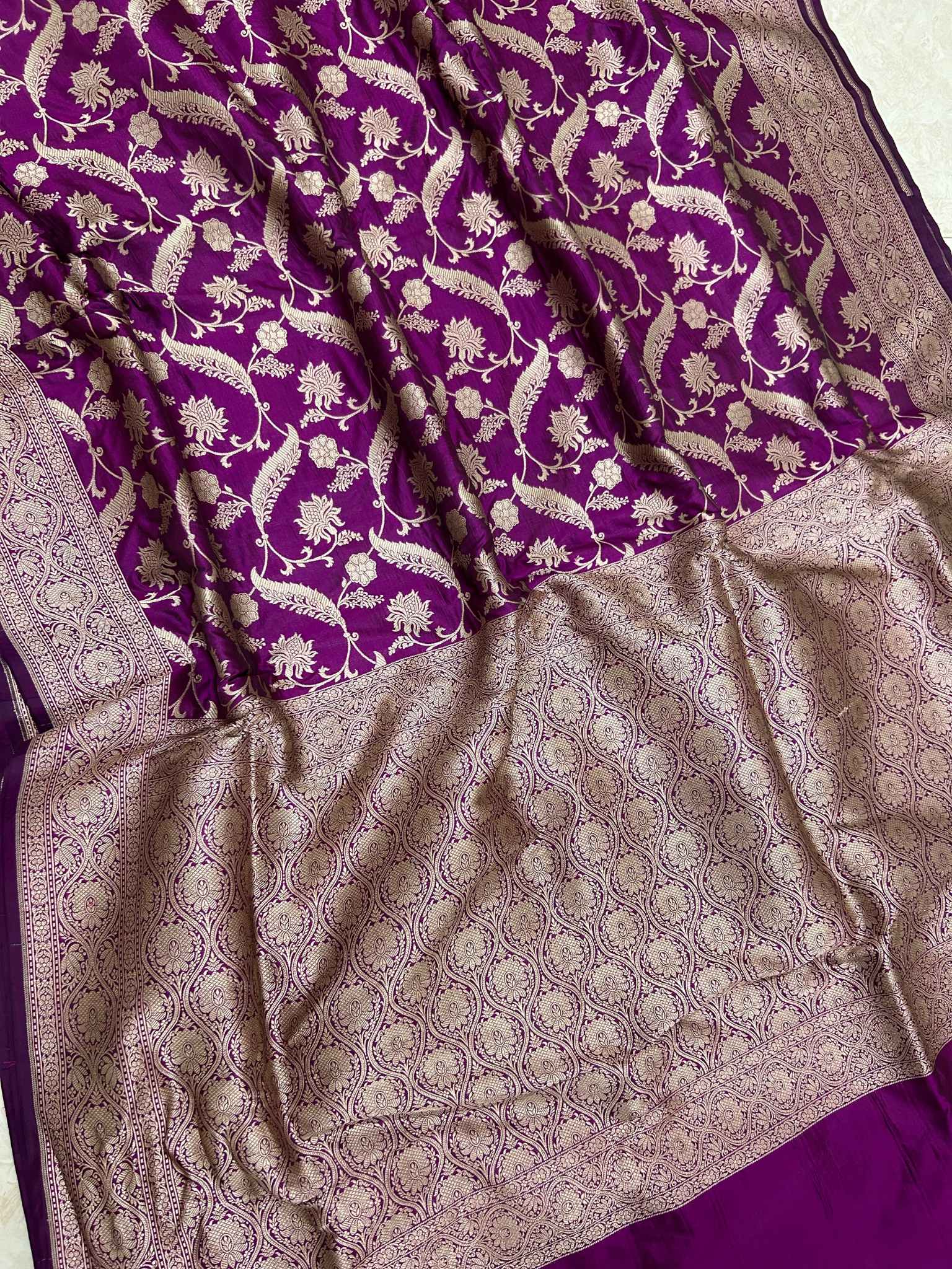 Pure Katan Silk Handloom Banarasi Saree - Jaal work