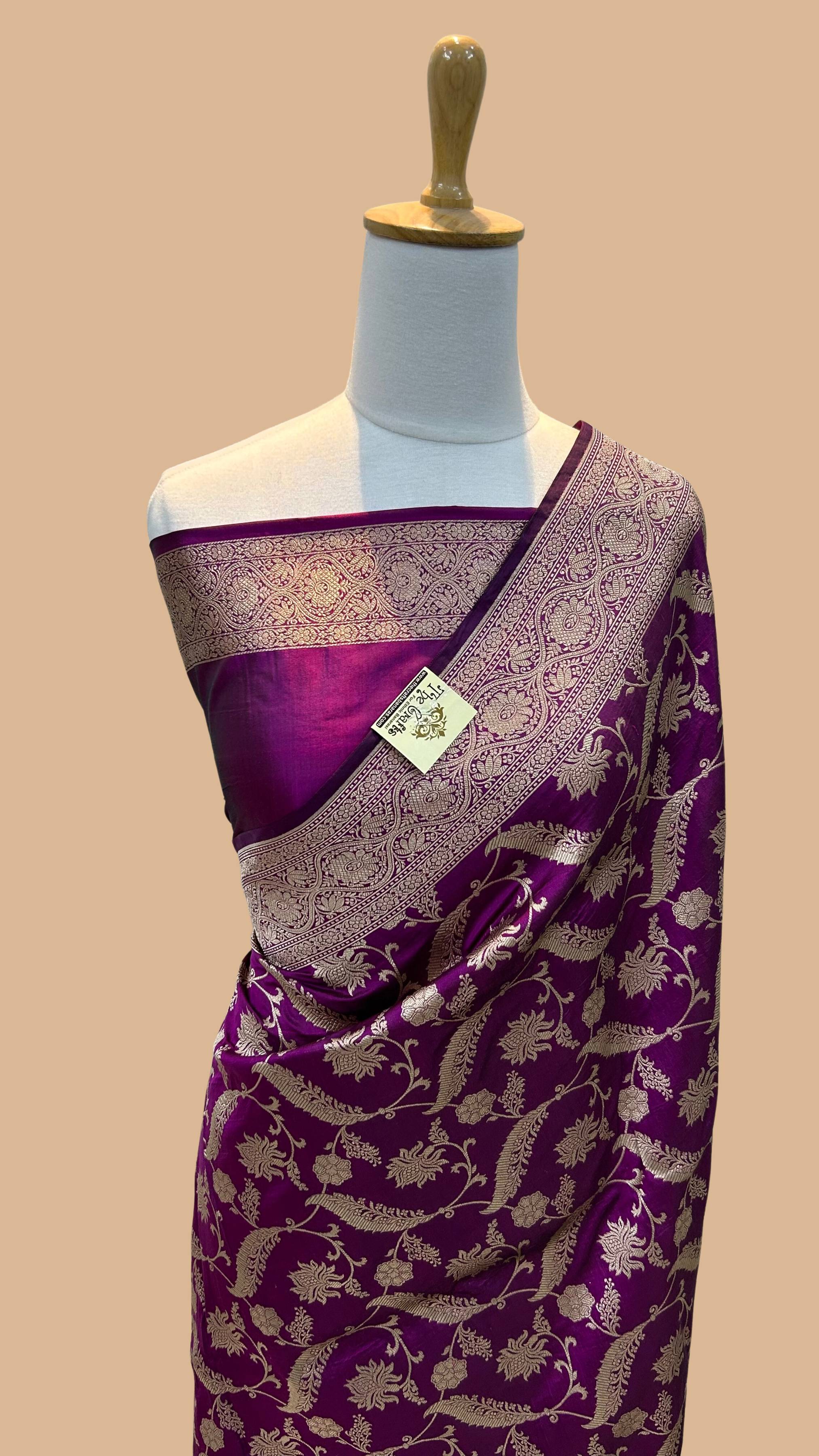 Pure Katan Silk Handloom Banarasi Saree - Jaal work