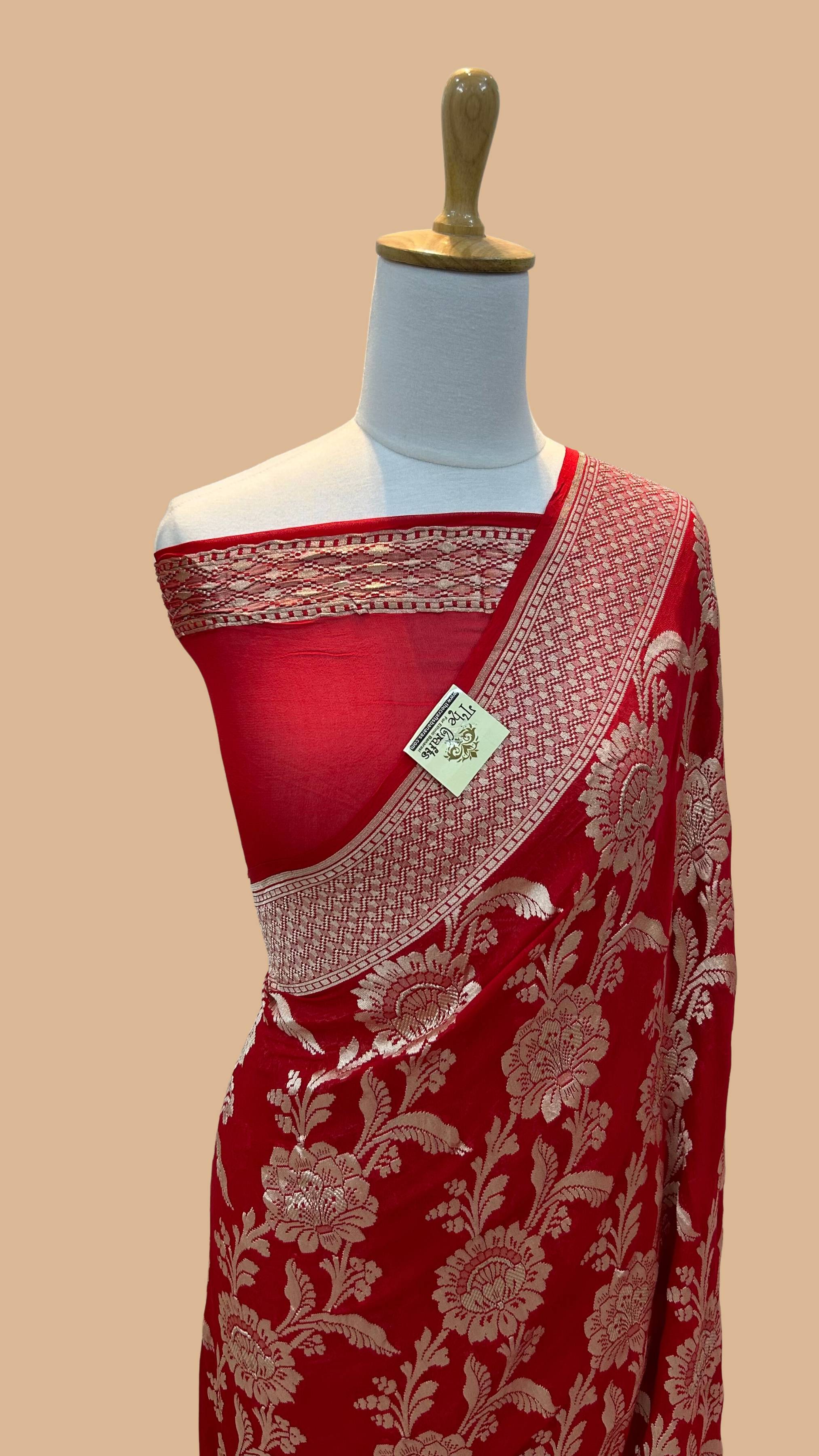 Khaddi Georgette Handloom Banarasi Saree