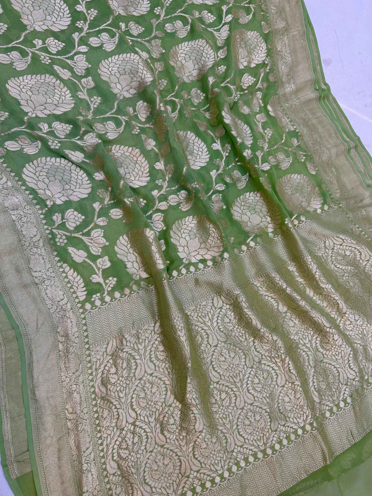 Khaddi Georgette Handloom Banarasi Saree