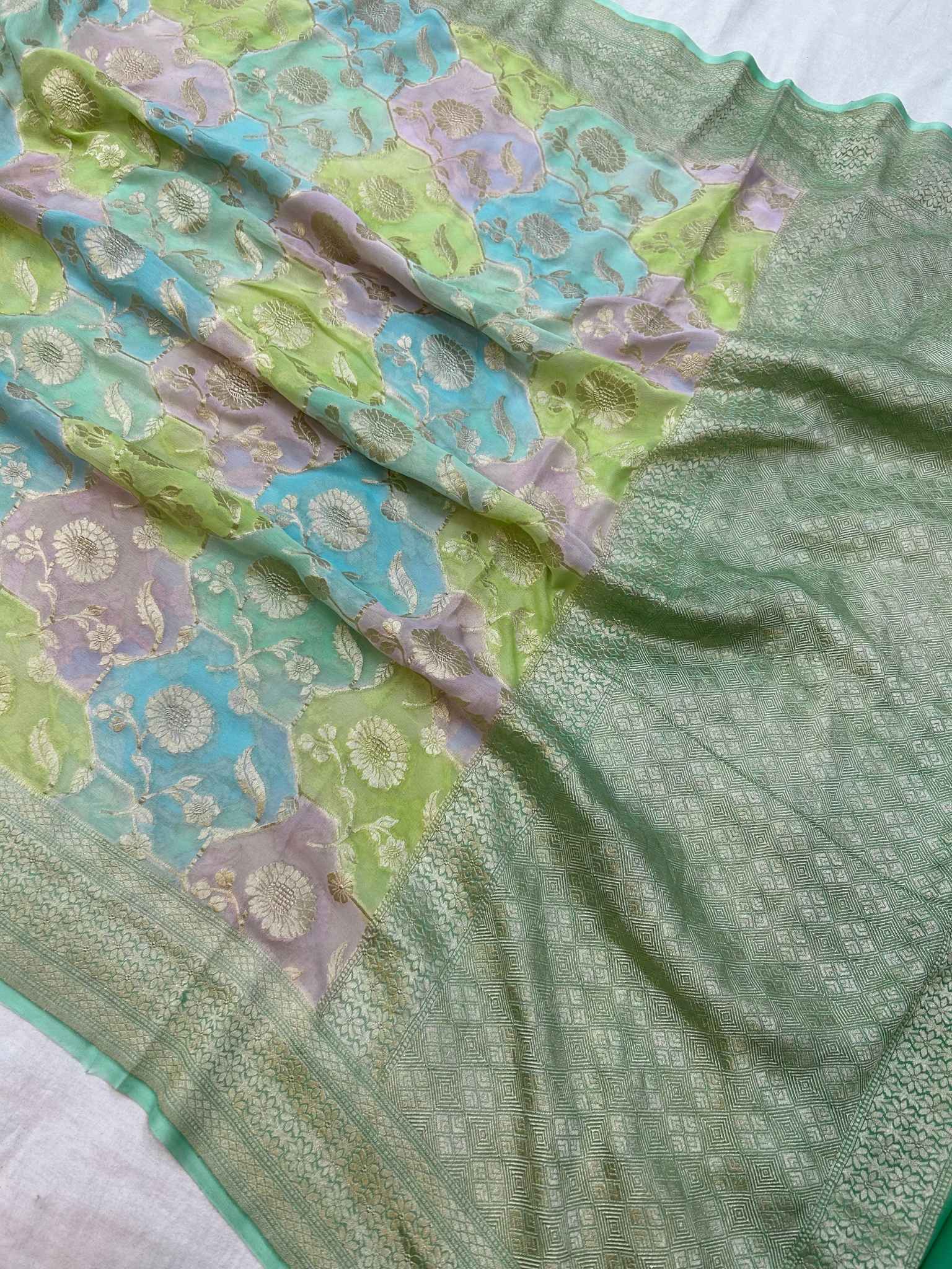 Khaddi Georgette Handloom Banarasi Saree