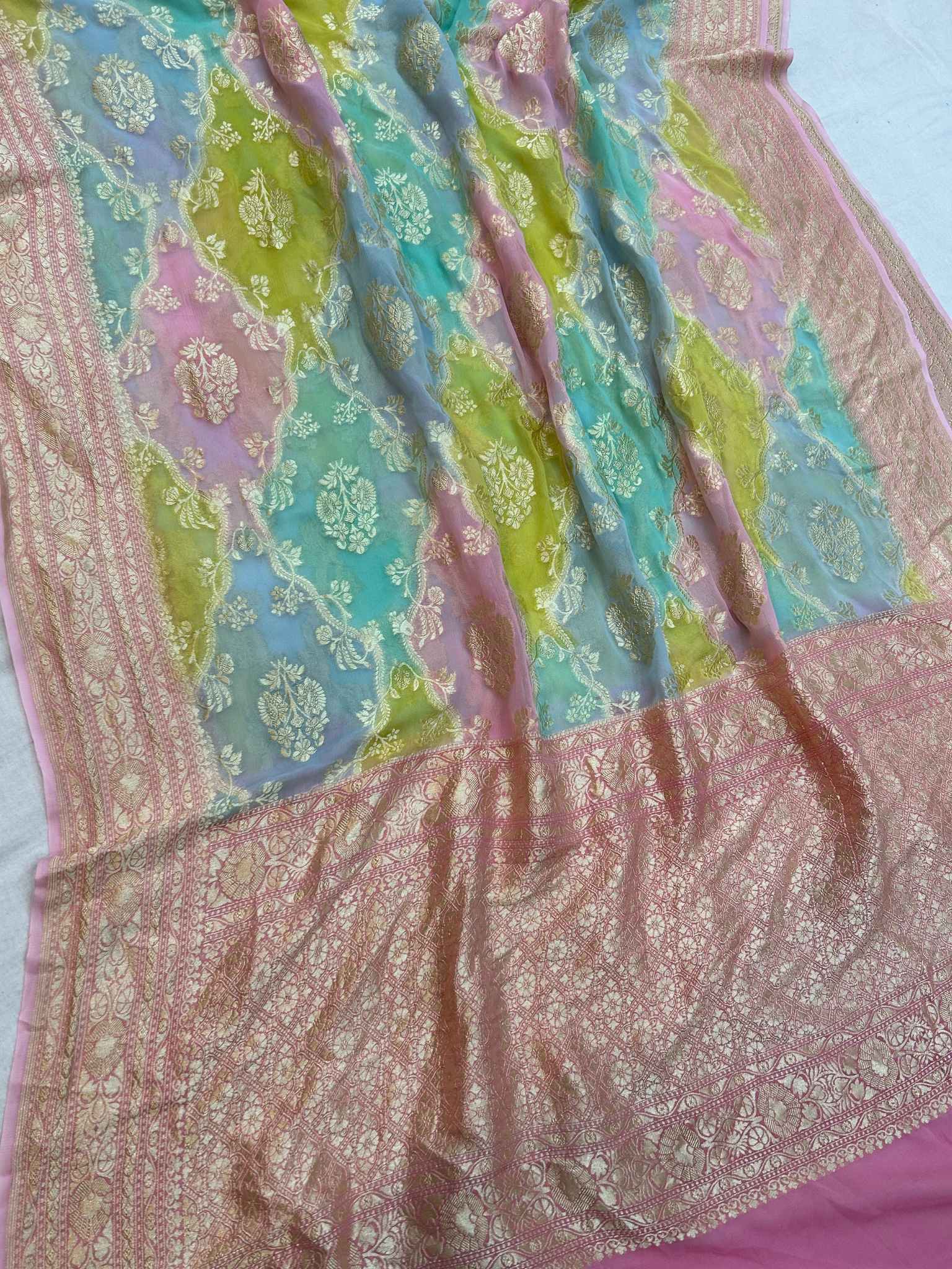 Khaddi Georgette Handloom Banarasi Saree