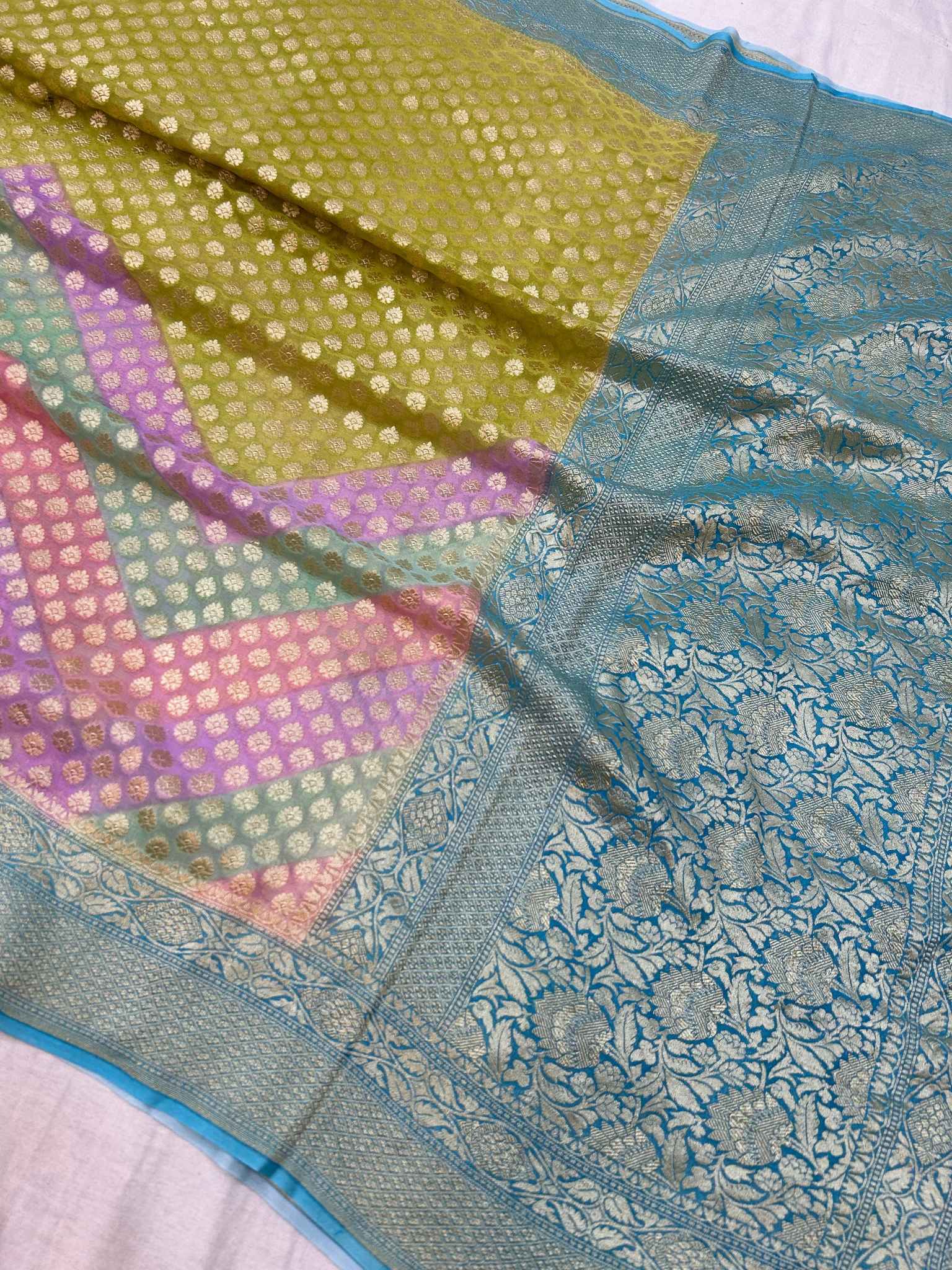 Khaddi Georgette Handloom Banarasi Saree