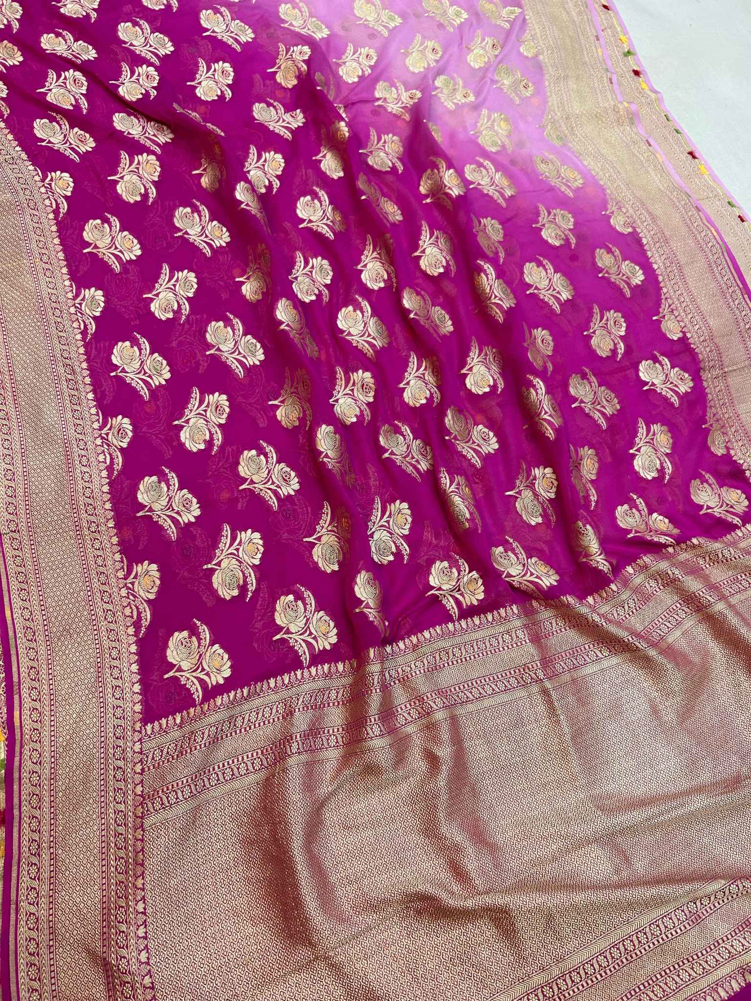 Khaddi Georgette Handloom Banarasi Saree - Jaal with Meenakari