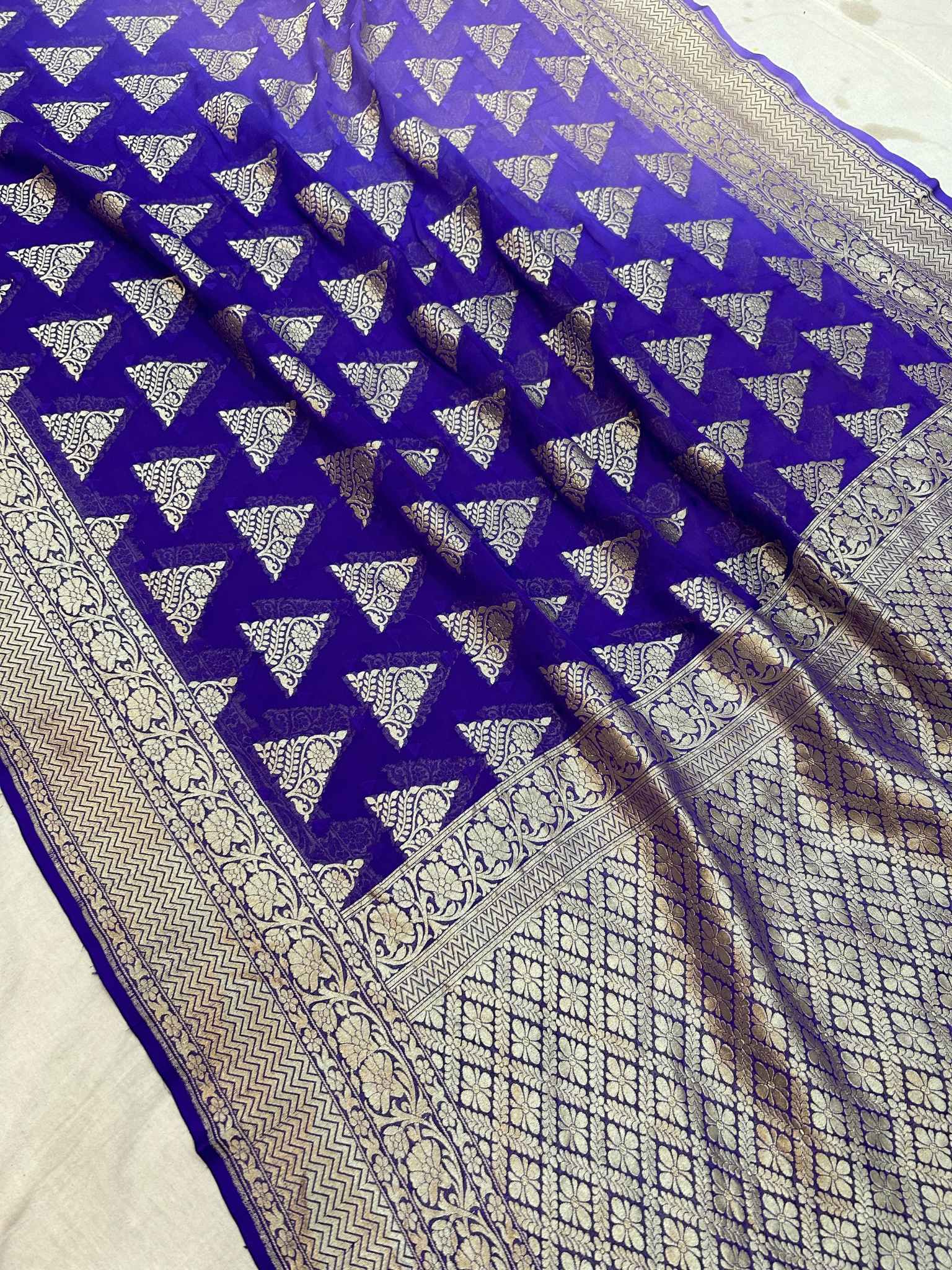 Khaddi Georgette Handloom Banarasi Saree