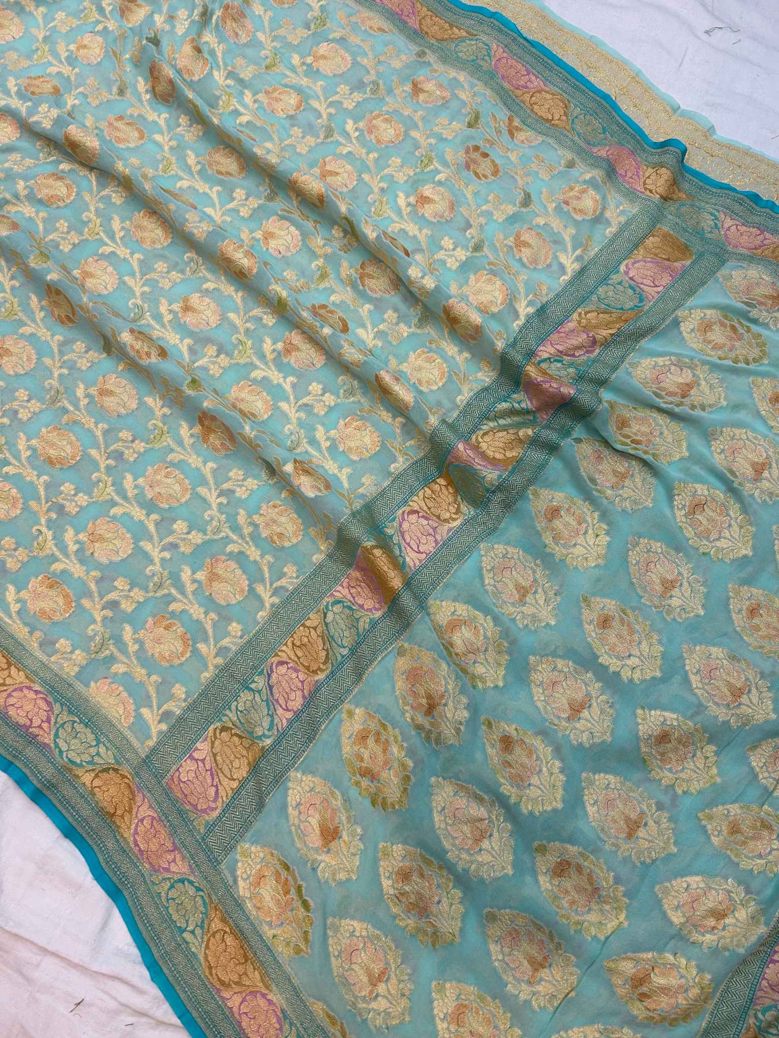 Khaddi Georgette Banarasi Saree - Gold Zari