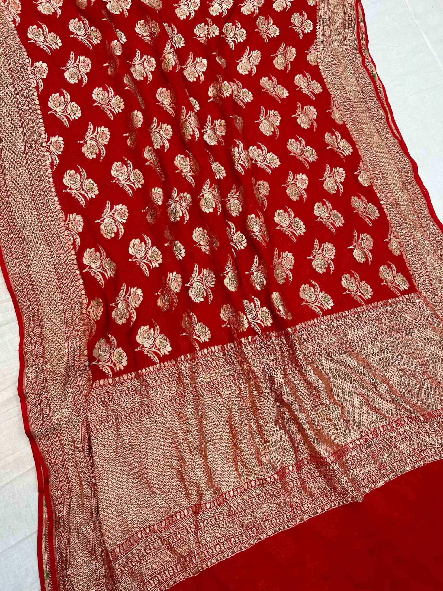 Khaddi Georgette Handloom Banarasi Saree - Jaal with Meenakari