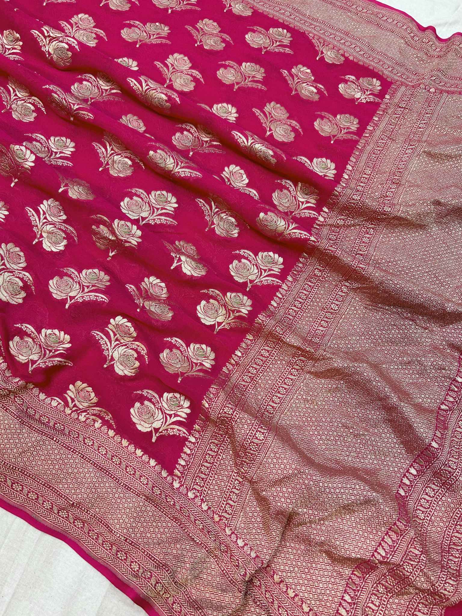 Khaddi Georgette Handloom Banarasi Saree - Jaal with Meenakari