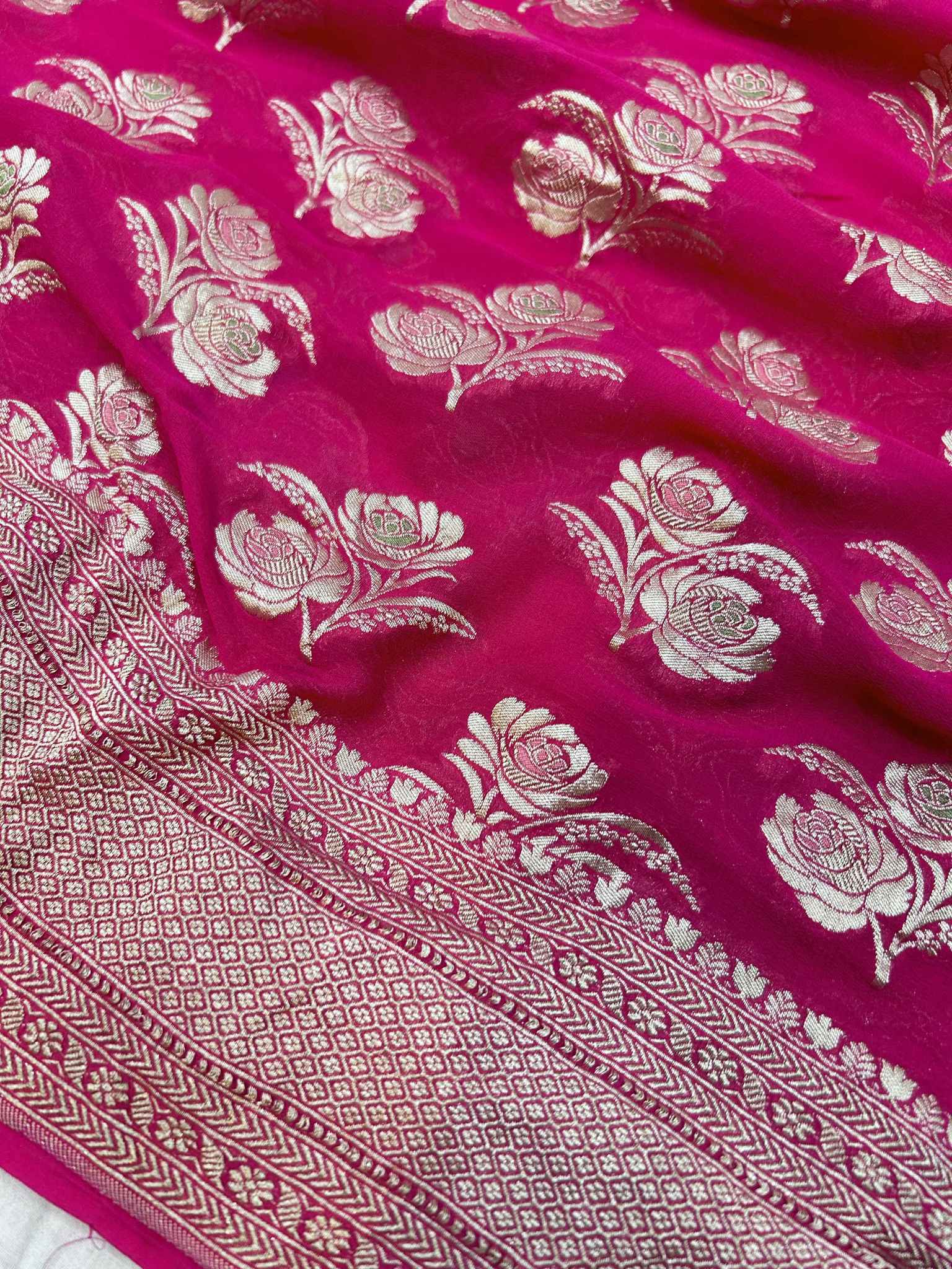 Khaddi Georgette Handloom Banarasi Saree - Jaal with Meenakari