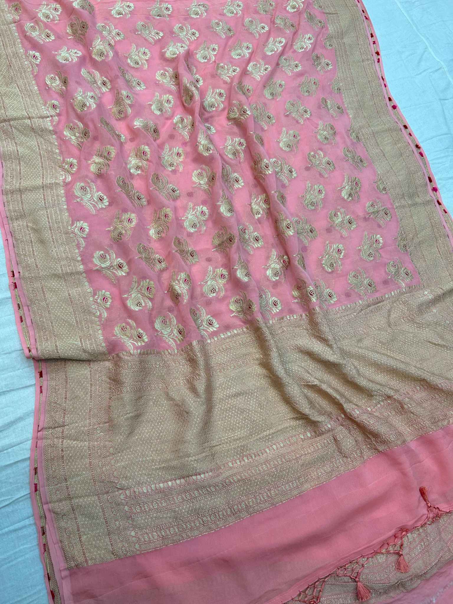 Khaddi Georgette Handloom Banarasi Saree - Jaal with Meenakari