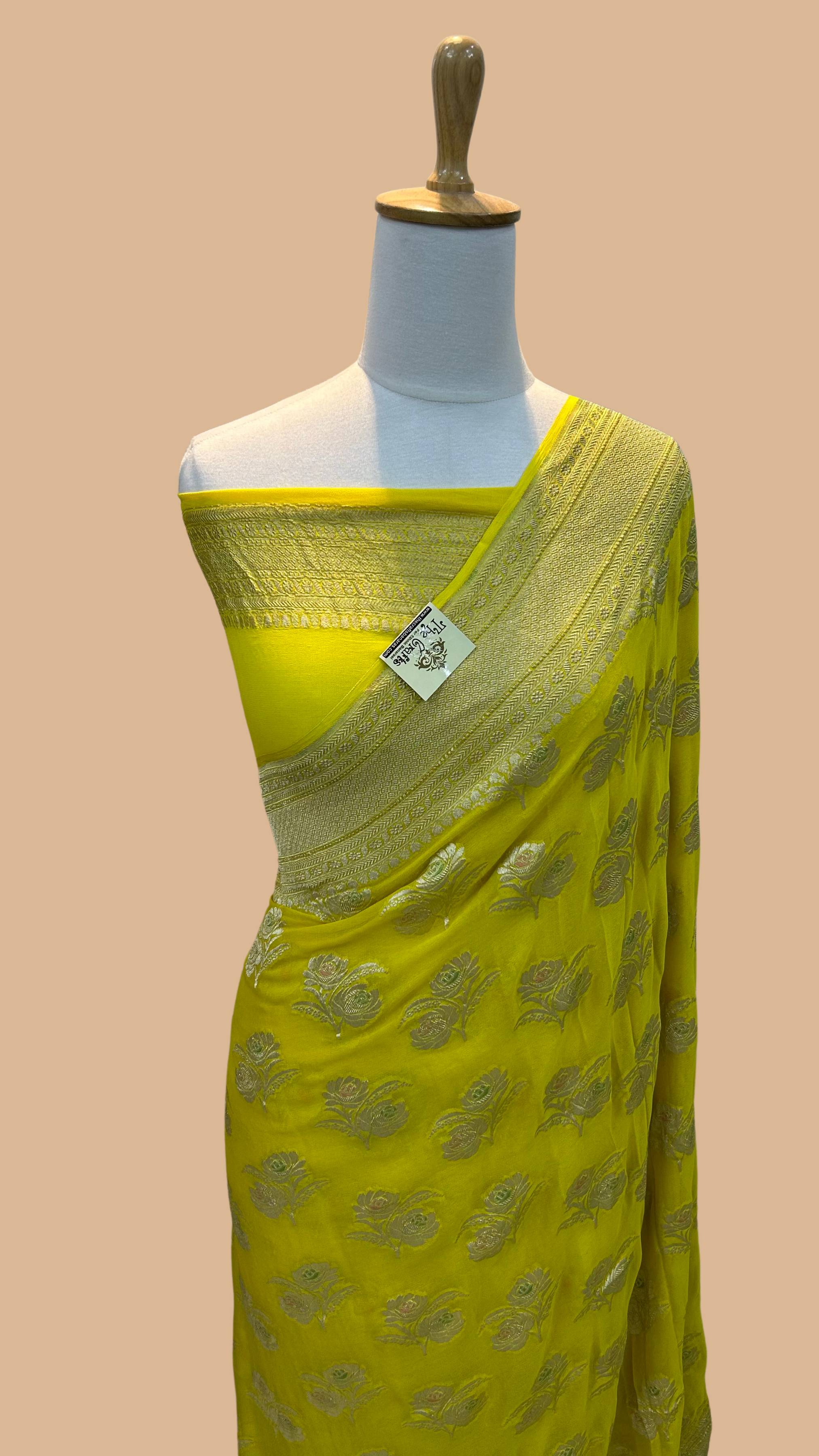 Khaddi Georgette Handloom Banarasi Saree - Jaal with Meenakari