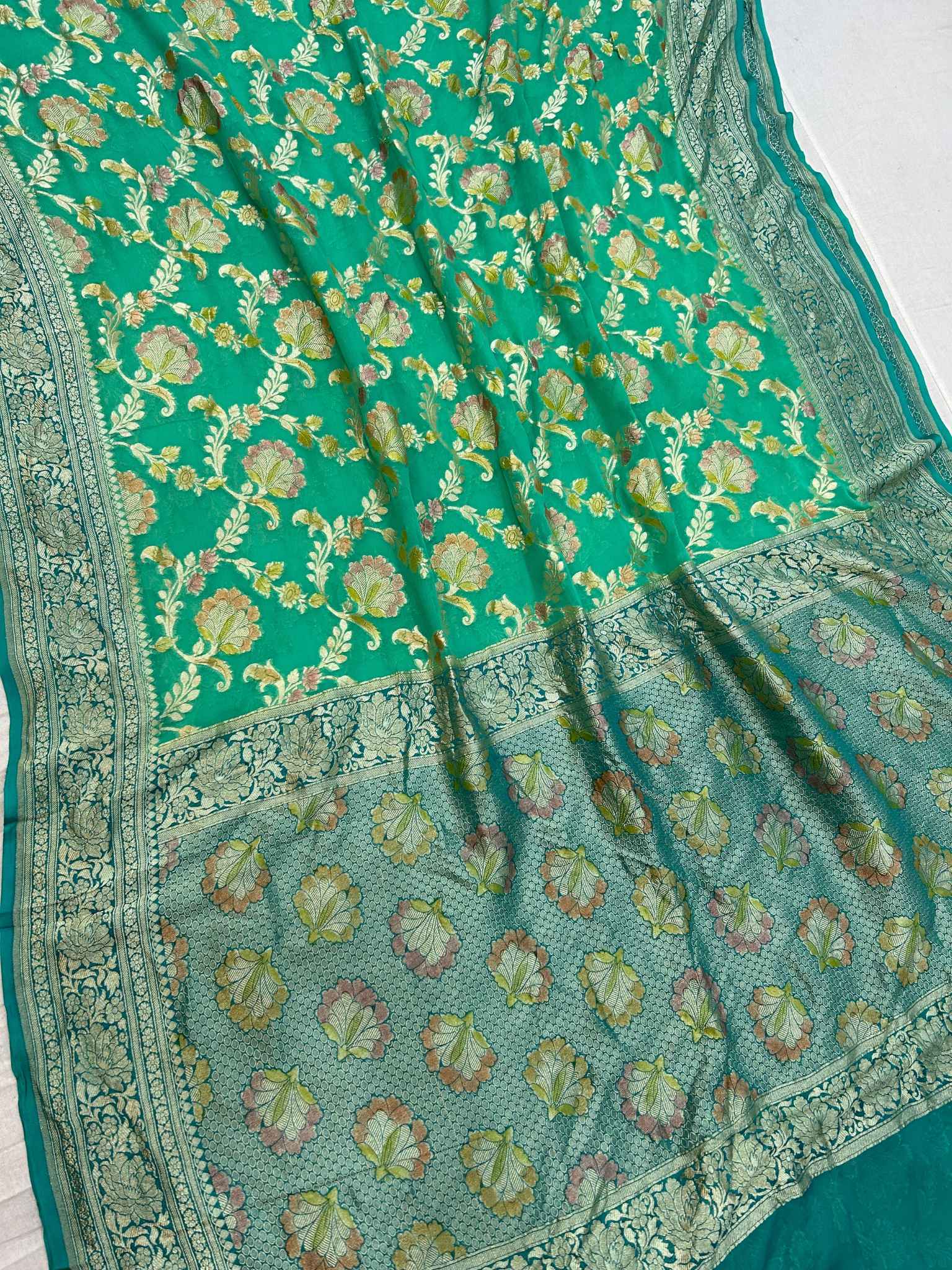 Khaddi Georgette Handloom Banarasi Saree