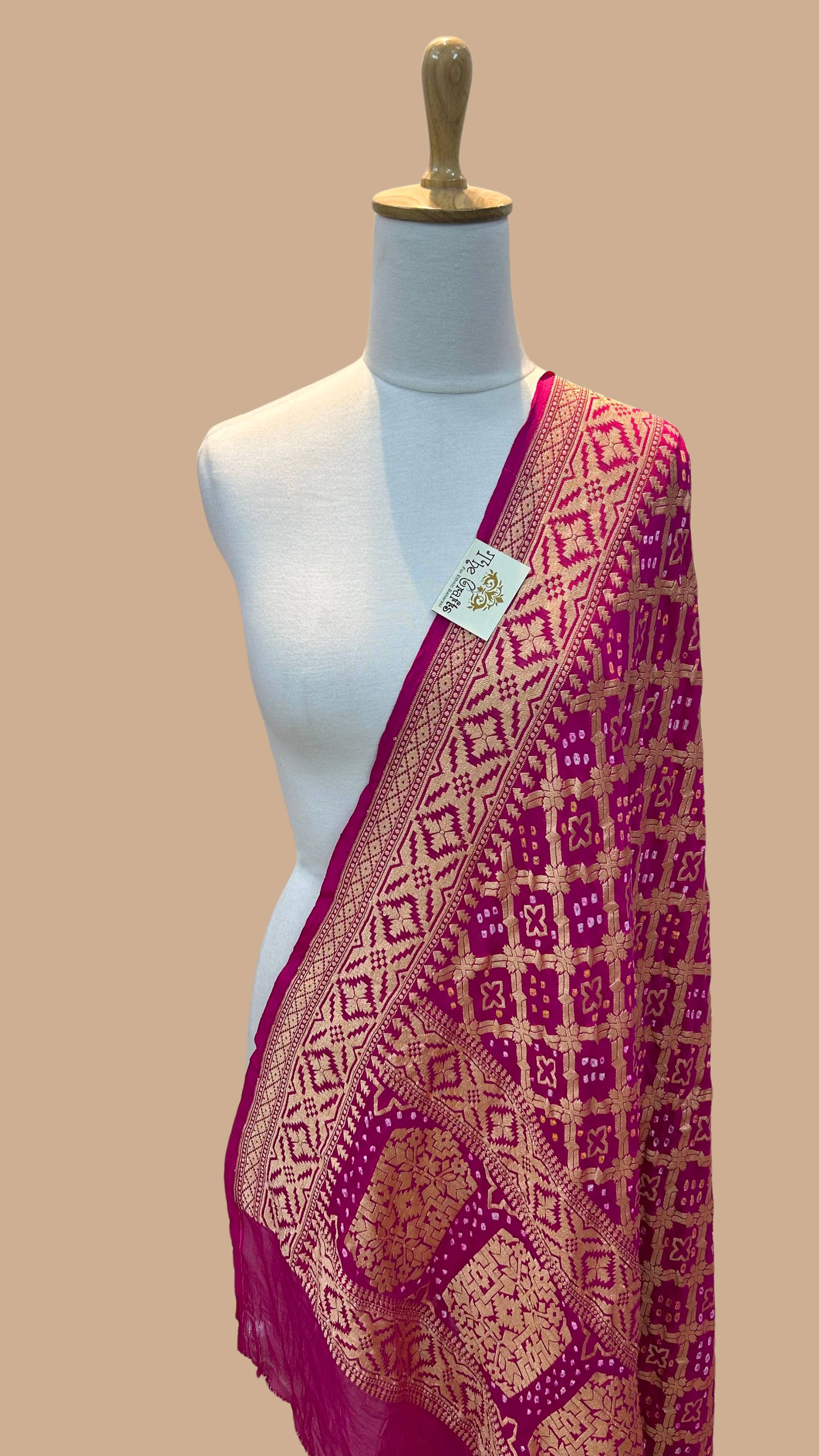 Khaddi Georgette Banarasi Handloom Bandhej Dupatta