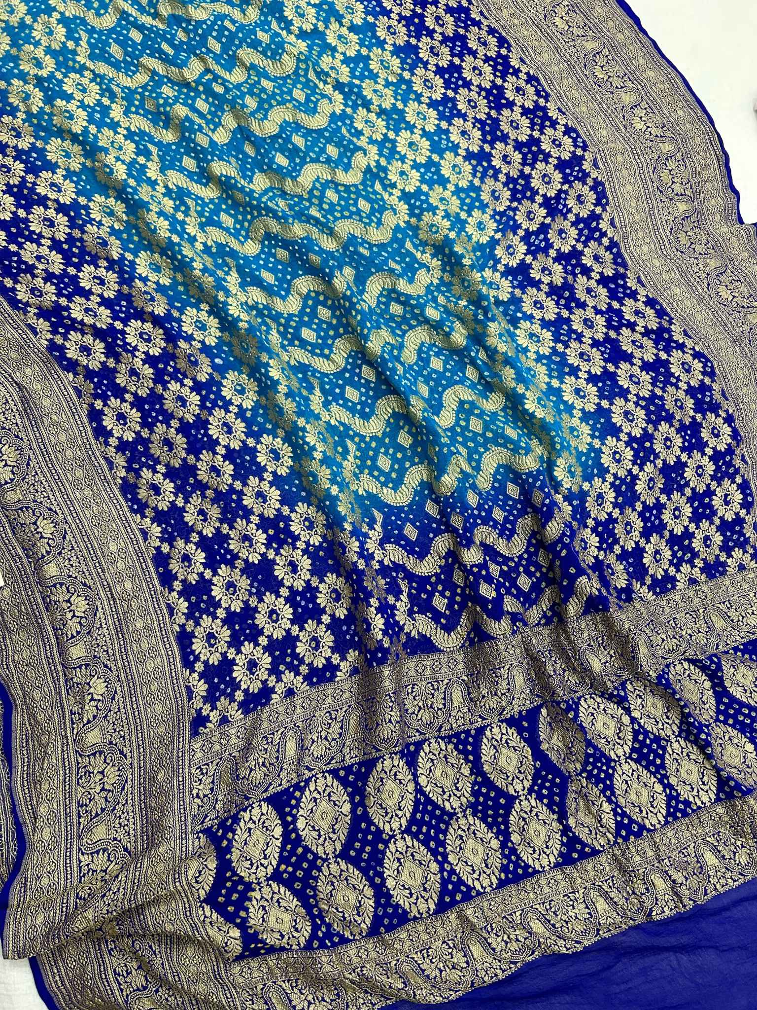 Khaddi Georgette Banarasi Handloom Bandhej Dupatta