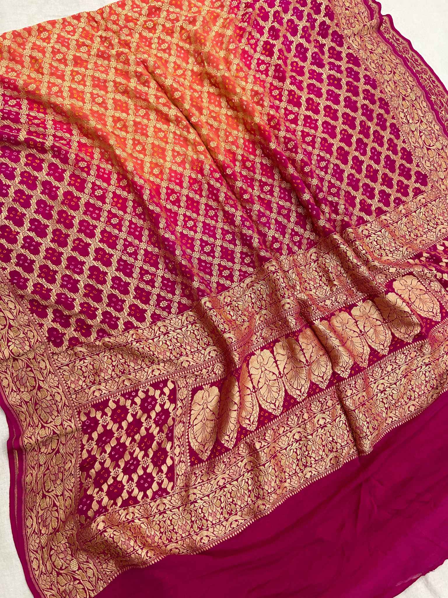 Khaddi Georgette Banarasi Handloom Bandhej Dupatta