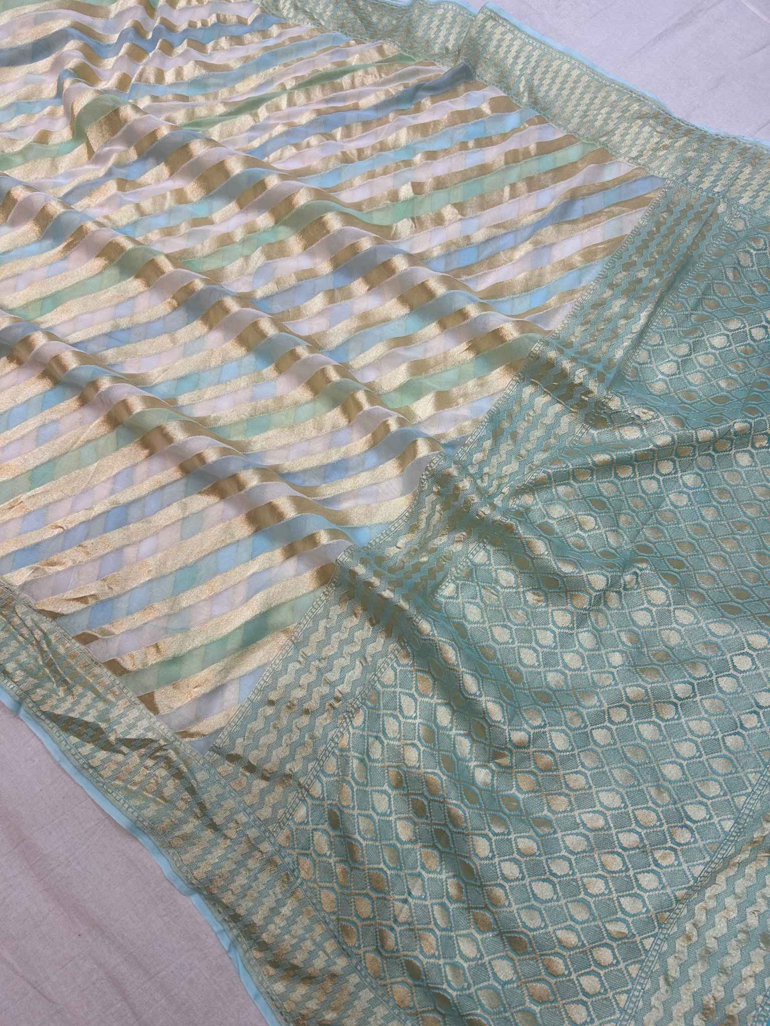 Khaddi Georgette Handloom Banarasi Saree