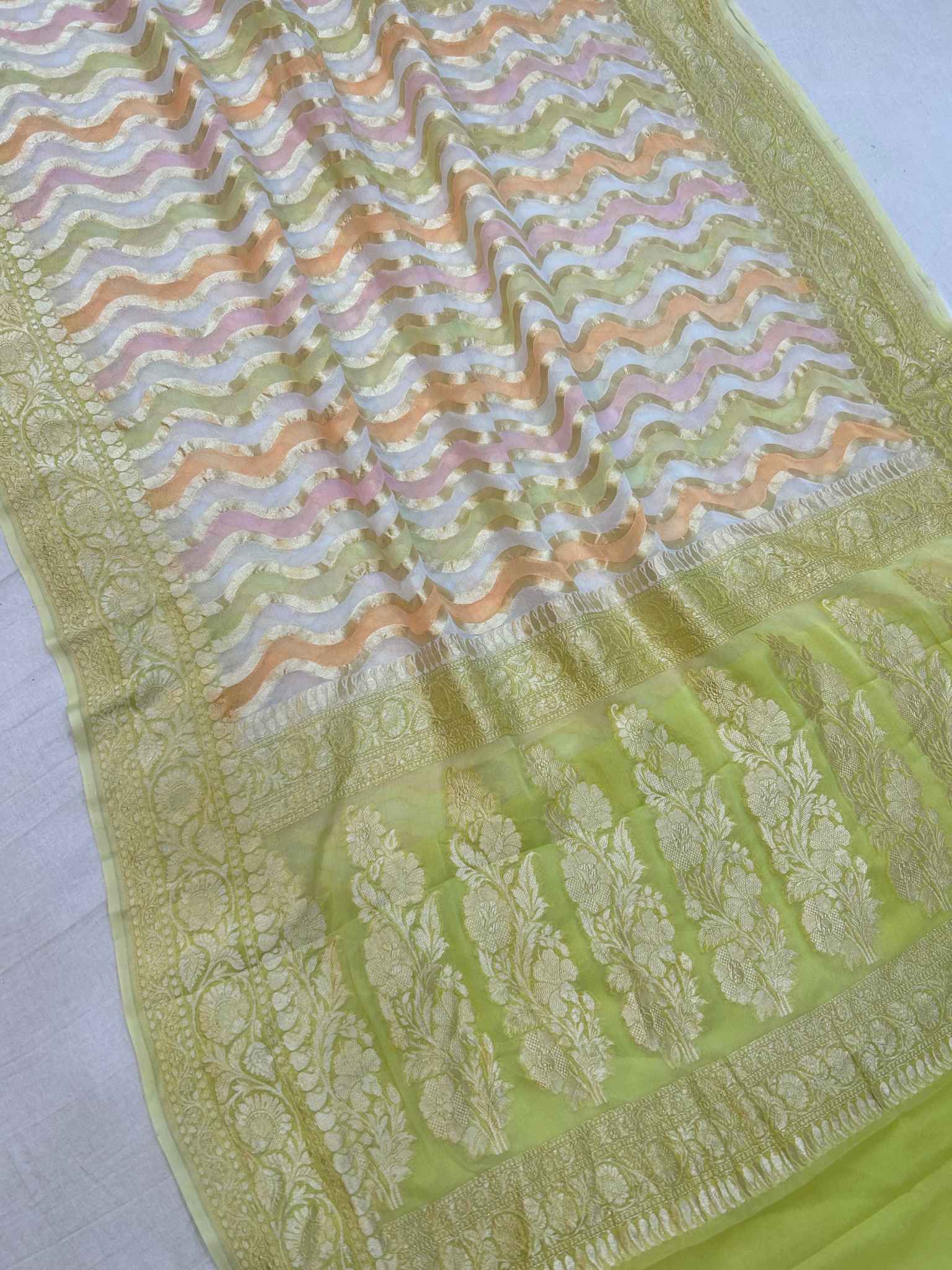 Khaddi Georgette Handloom Banarasi Saree