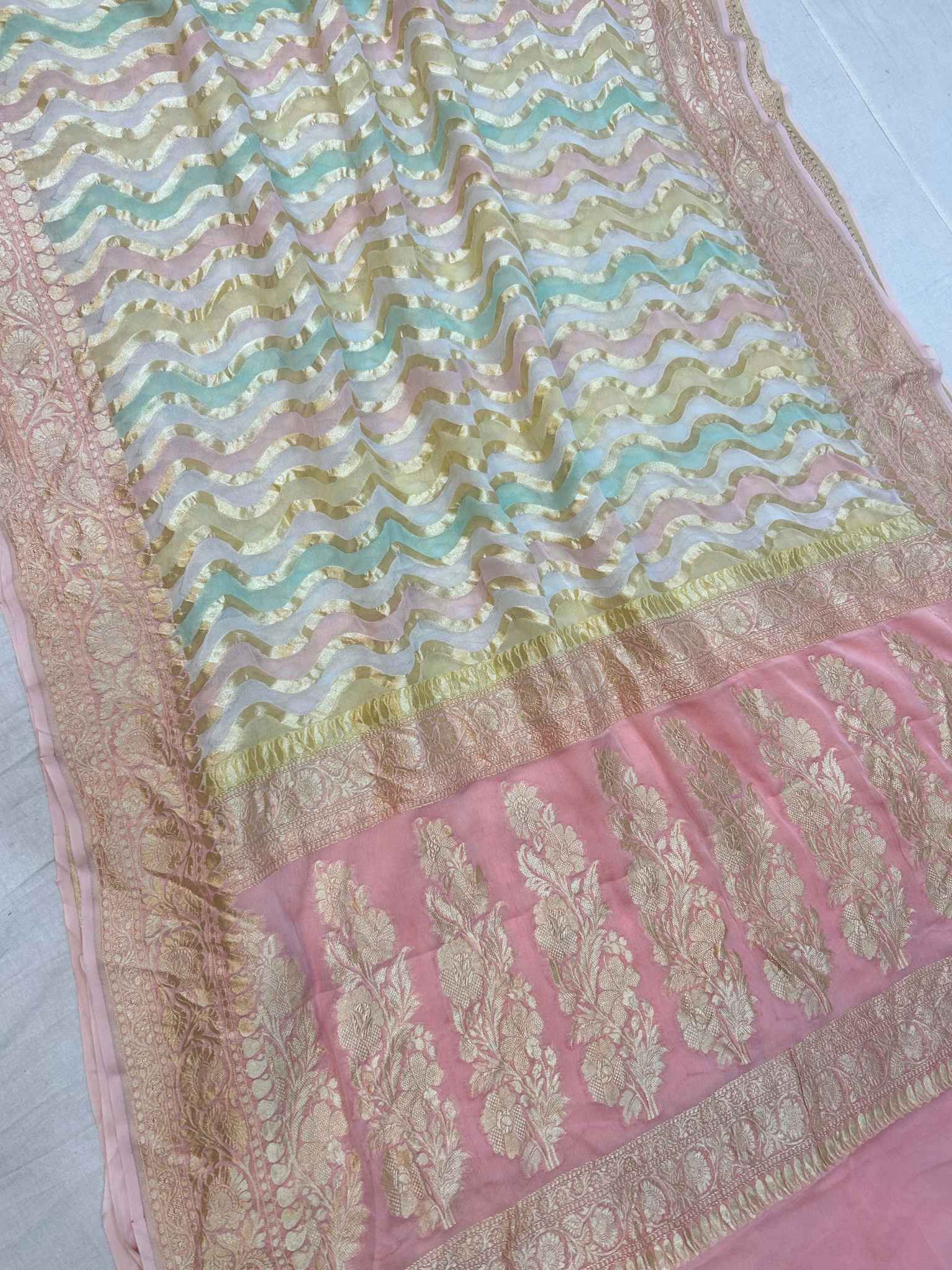 Khaddi Georgette Handloom Banarasi Saree