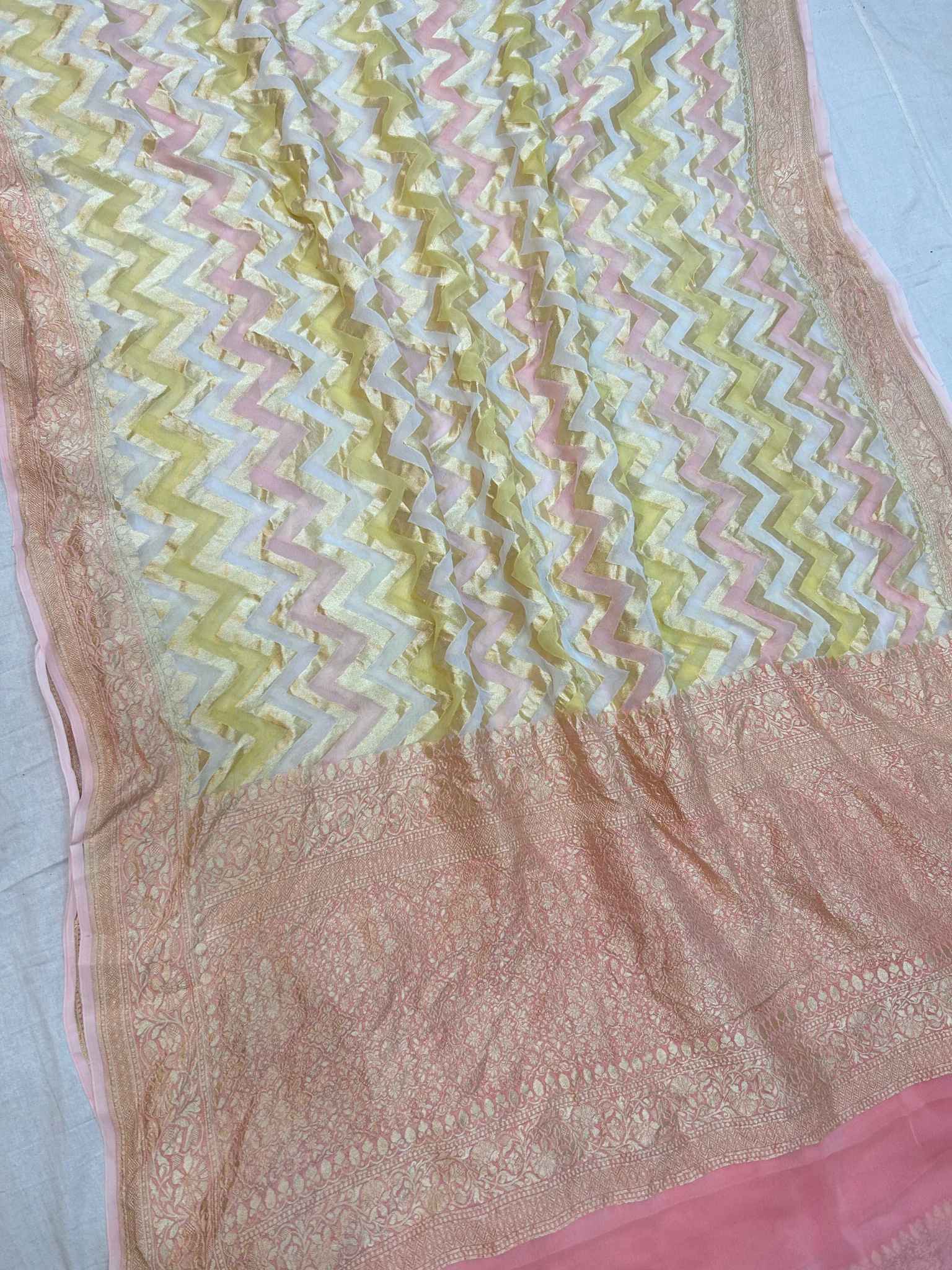 Khaddi Georgette Handloom Banarasi Saree