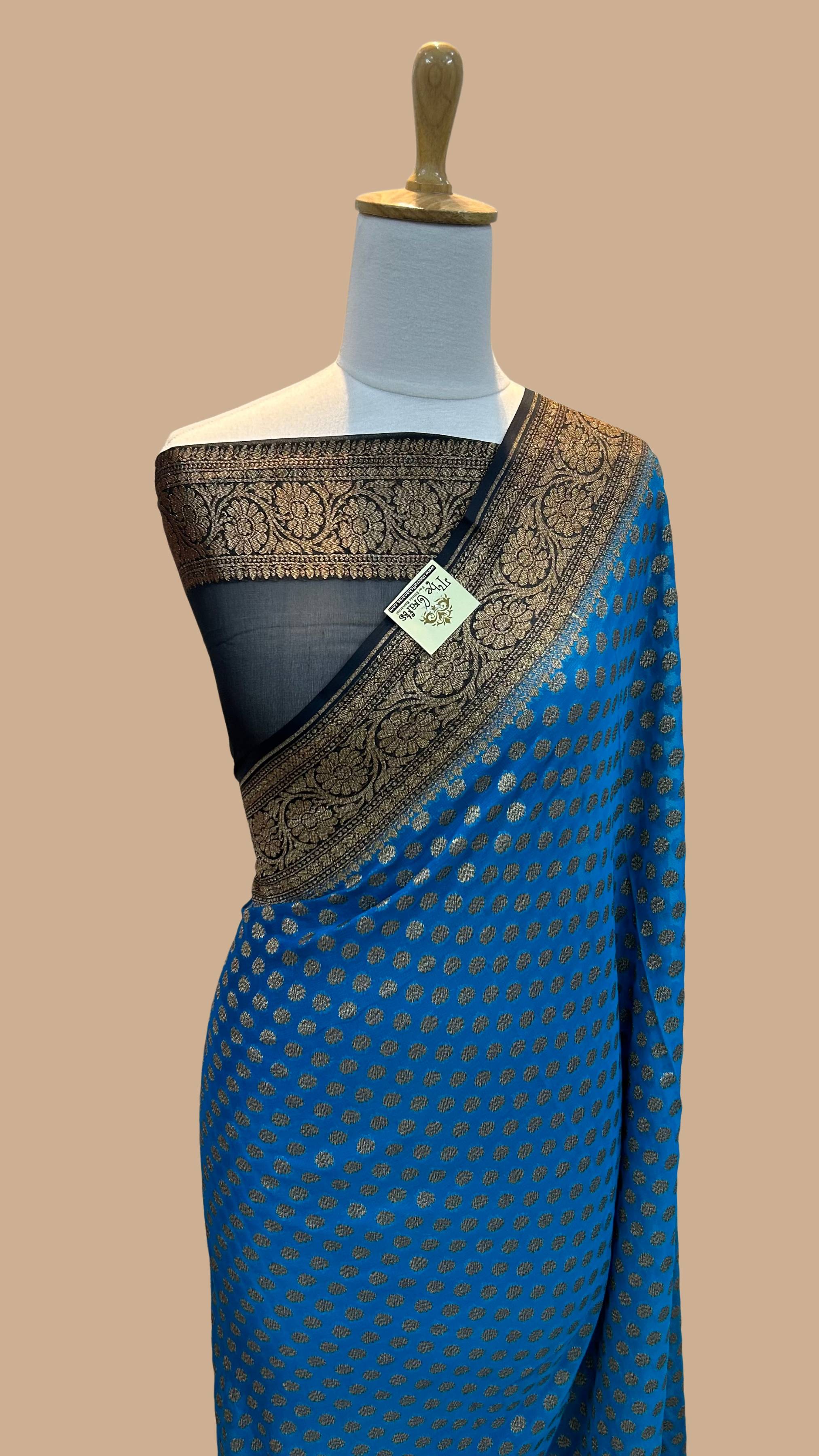 Khaddi Georgette Banarasi Saree - Antique Zari