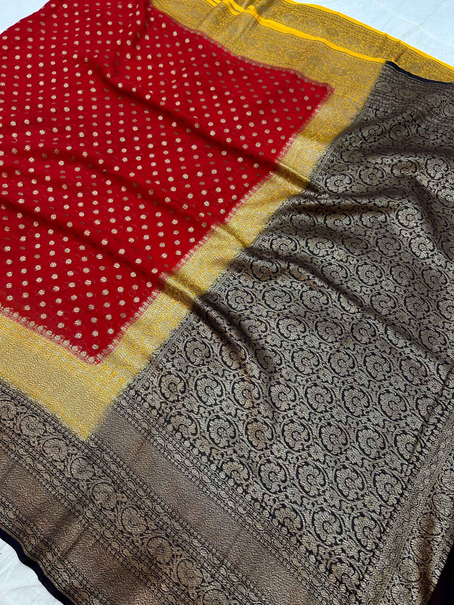 Khaddi Georgette Banarasi Saree - Antique Zari