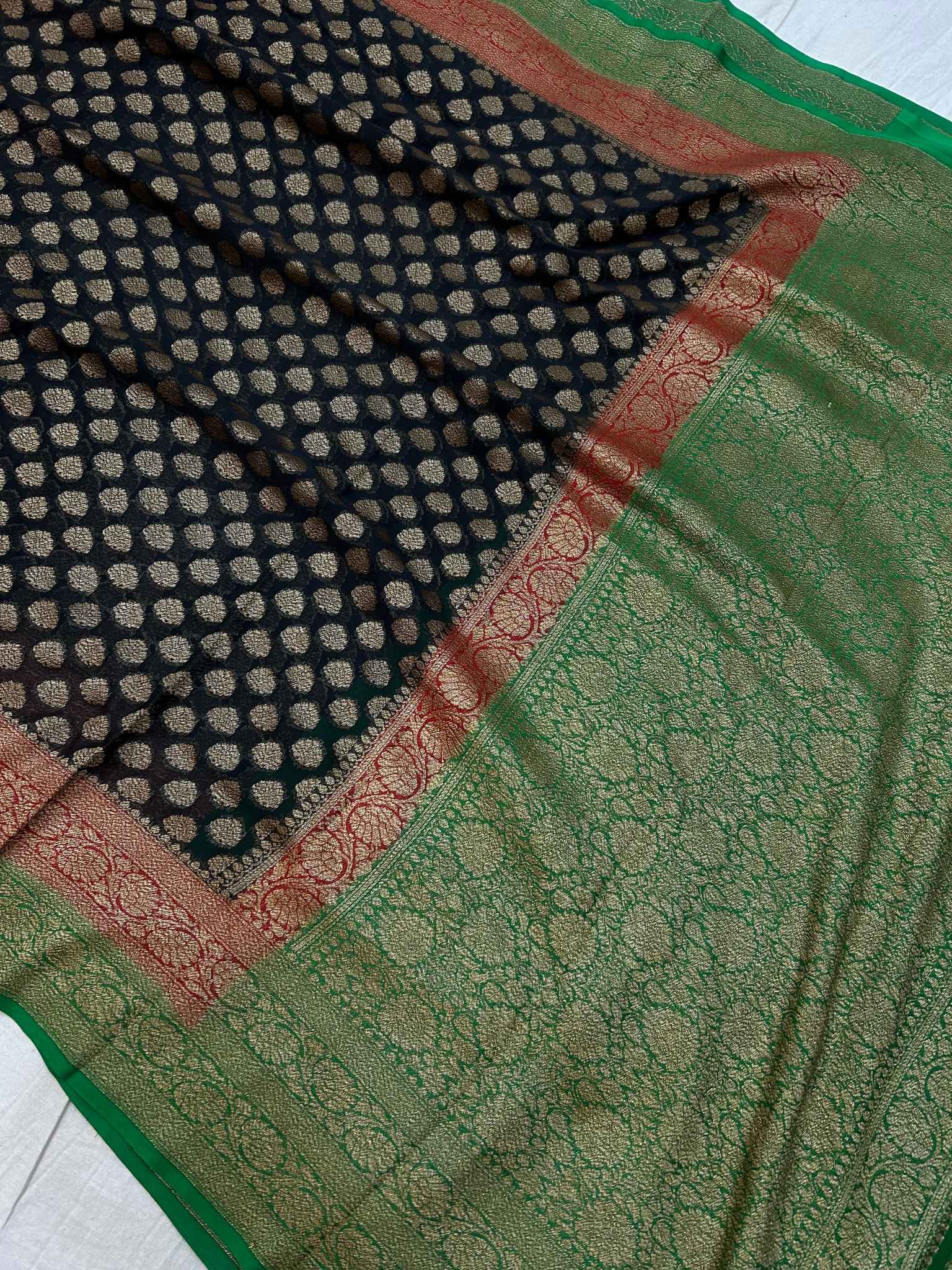 Khaddi Georgette Banarasi Saree - Antique Zari