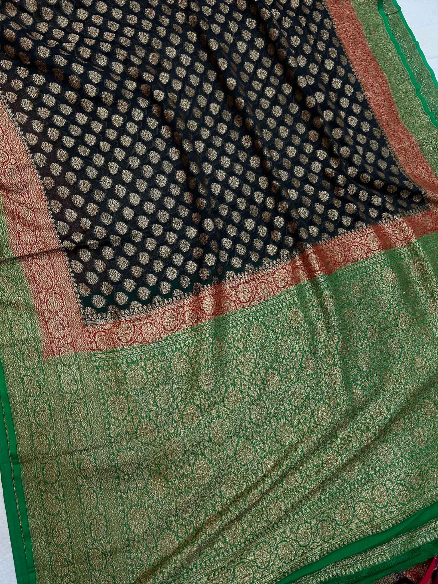 Khaddi Georgette Banarasi Saree - Antique Zari