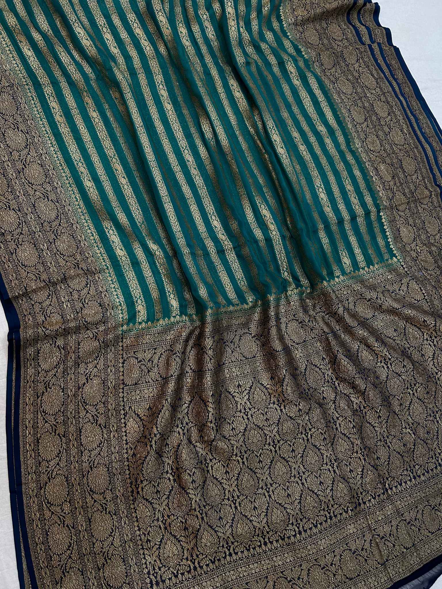 Khaddi Georgette Banarasi Saree - Antique Zari