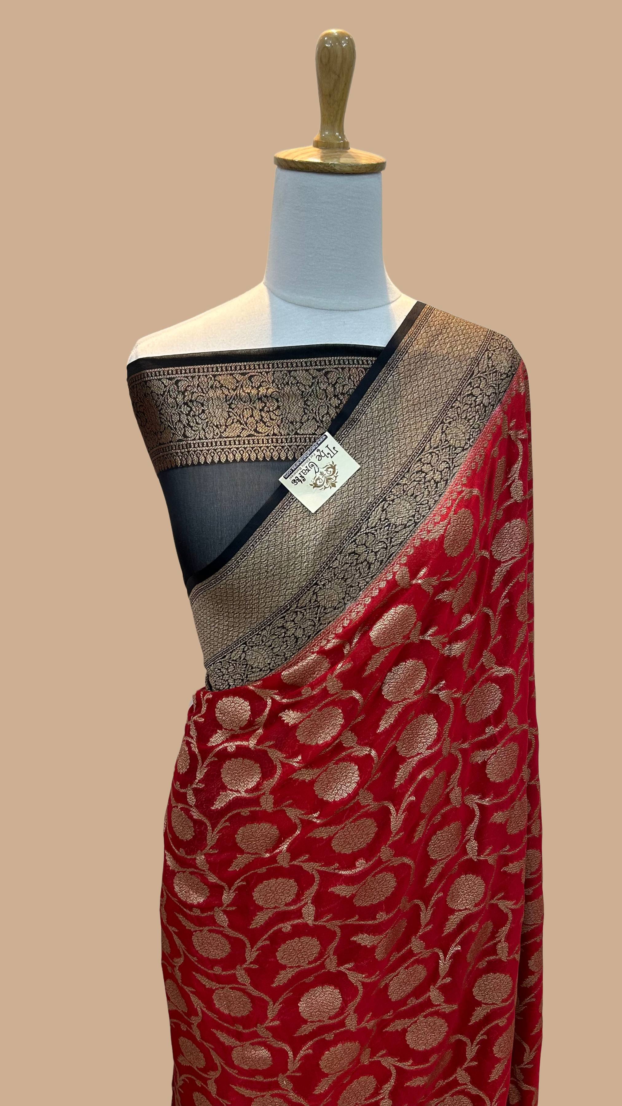 Khaddi Georgette Banarasi Saree - Antique Zari