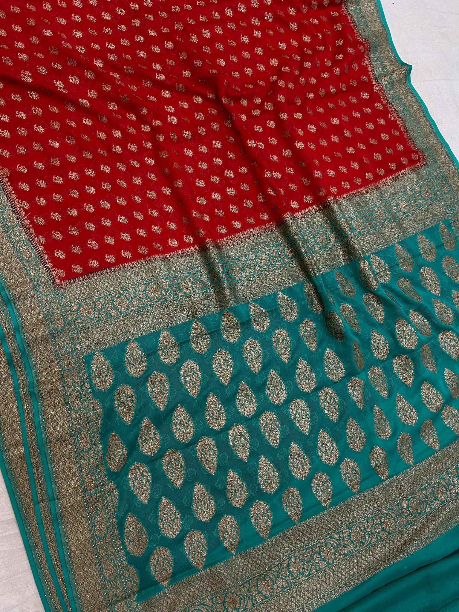 Khaddi Georgette Banarasi Saree - Antique Zari