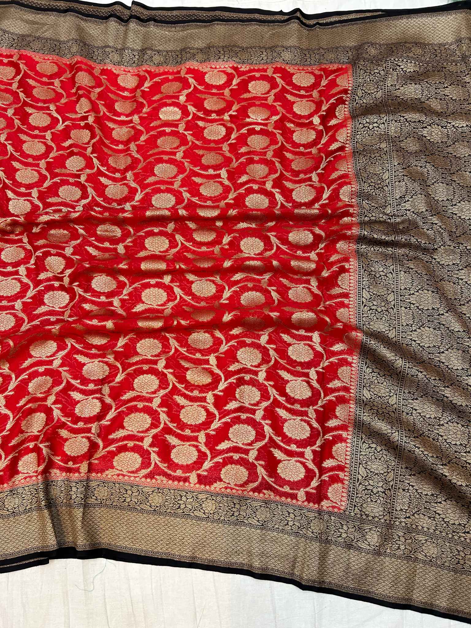 Khaddi Georgette Banarasi Saree - Antique Zari