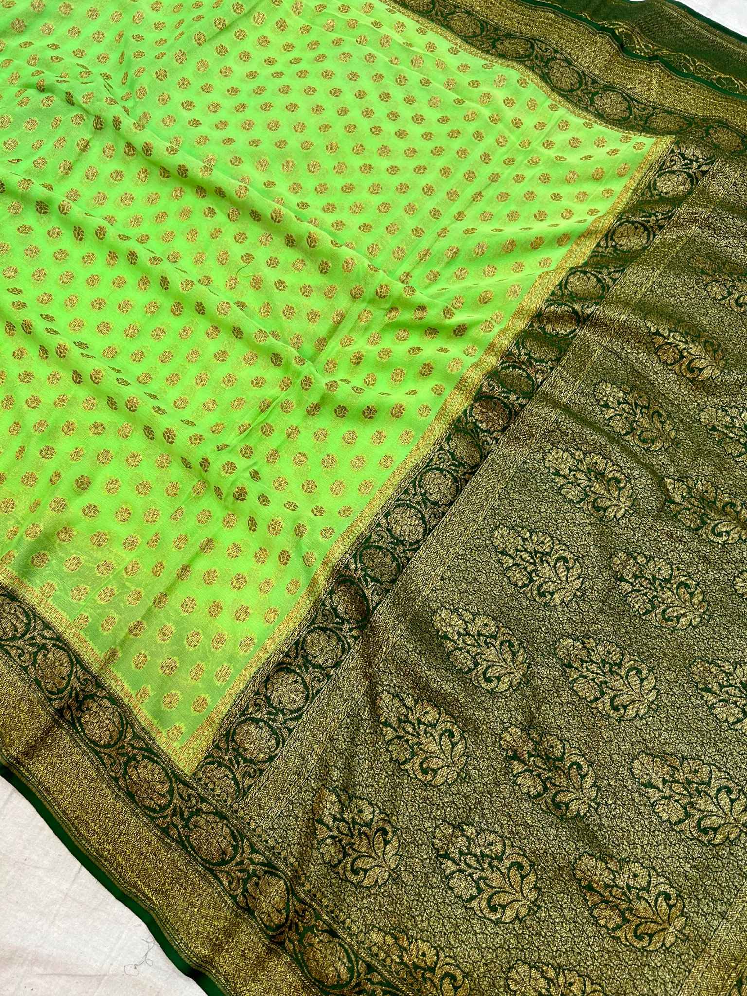 Khaddi Georgette Banarasi Saree - Antique Zari