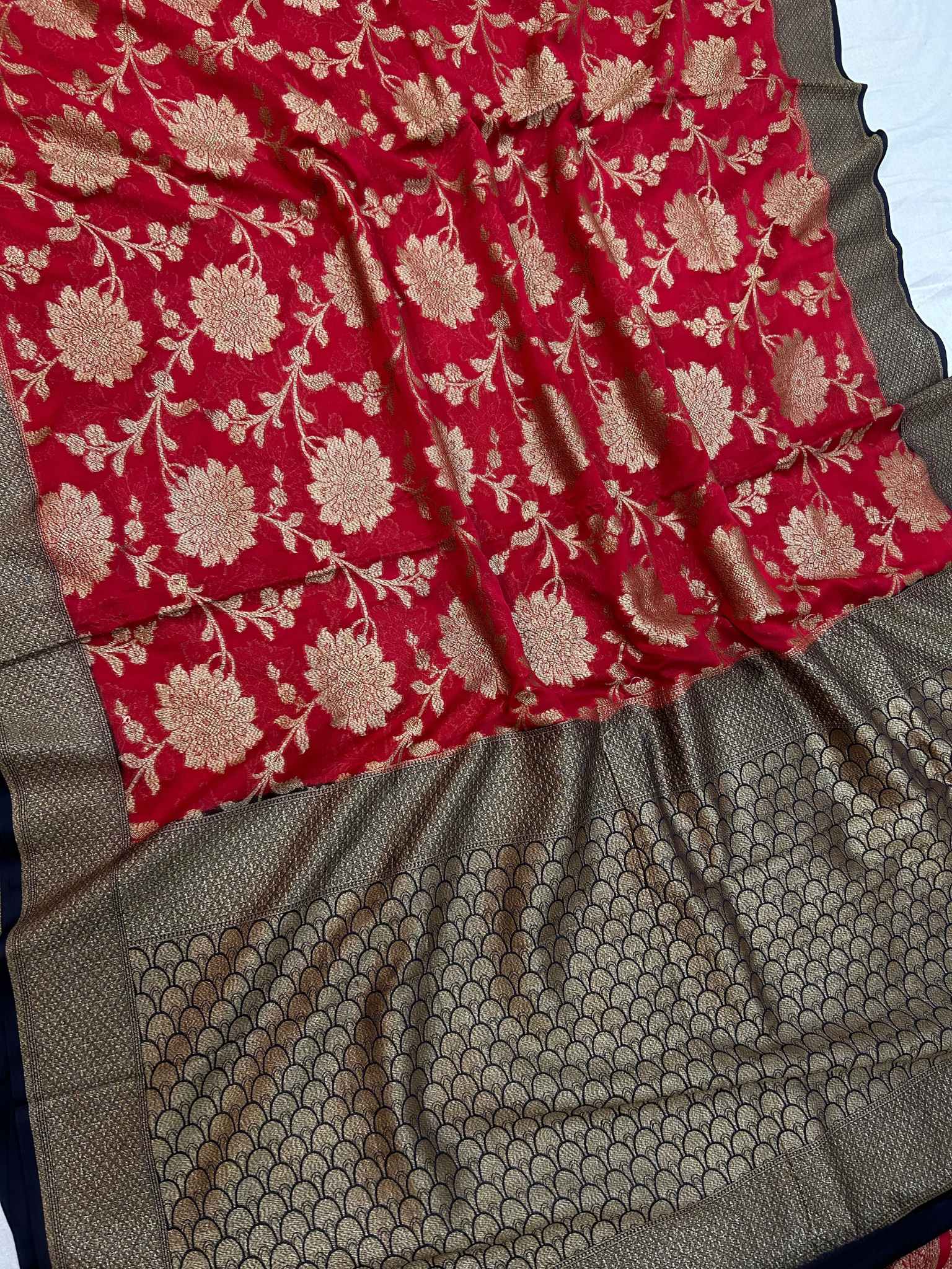 Khaddi Georgette Banarasi Saree - Antique Zari