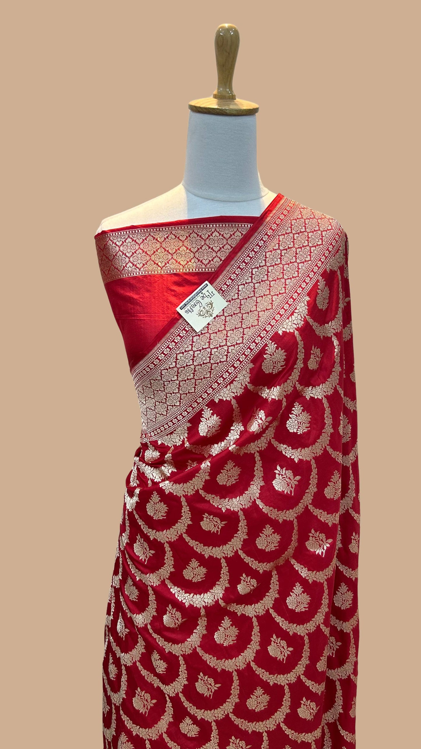 Pure Katan Silk Handloom Banarasi Saree - Jaal work