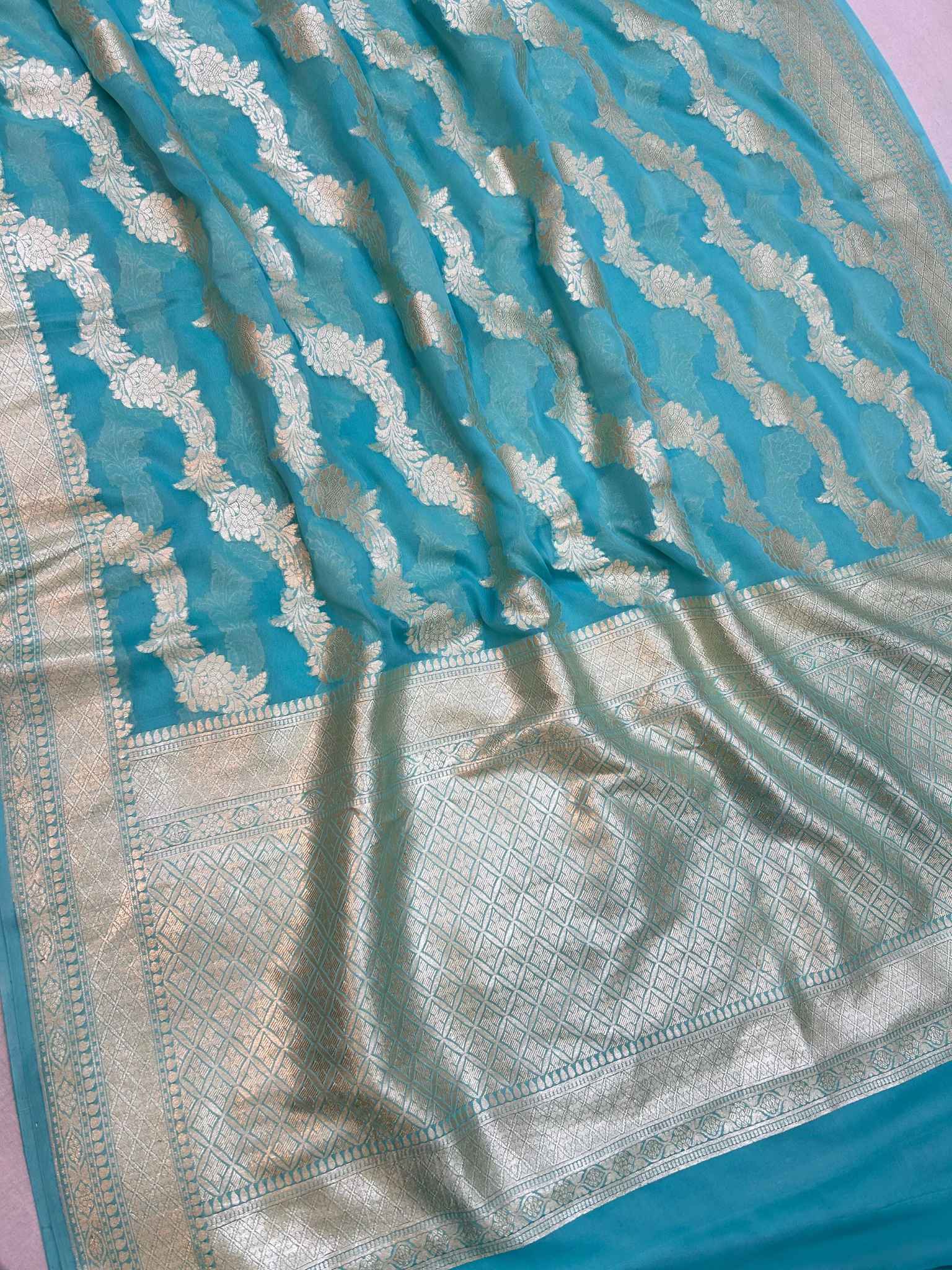 Khaddi Georgette Handloom Banarasi Saree