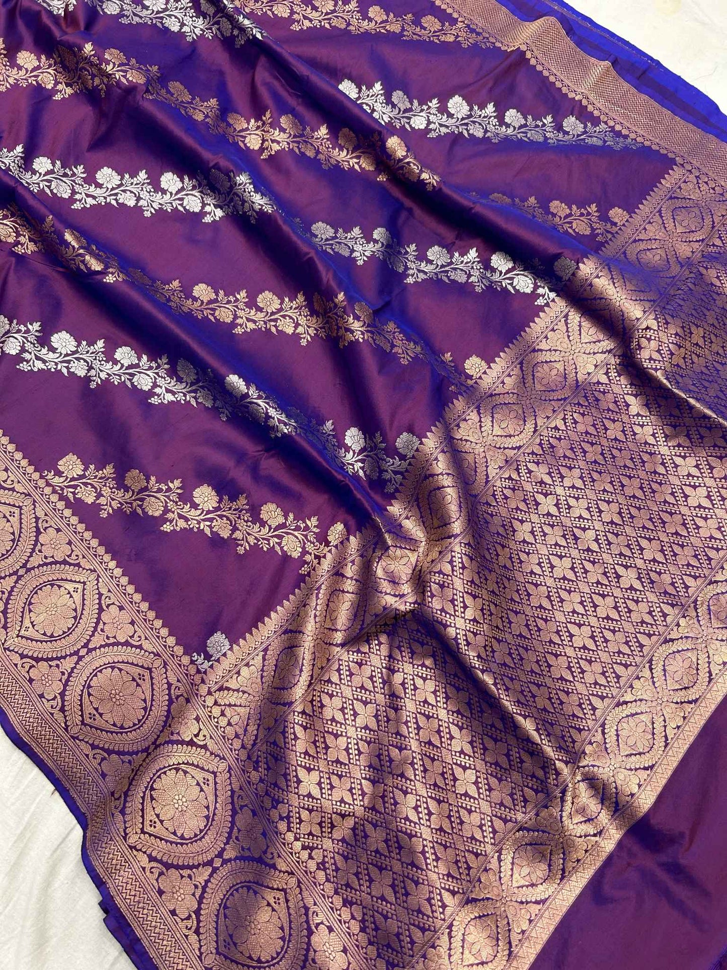 Pure Katan Silk Handloom Banarasi Saree - with kadhua stripes