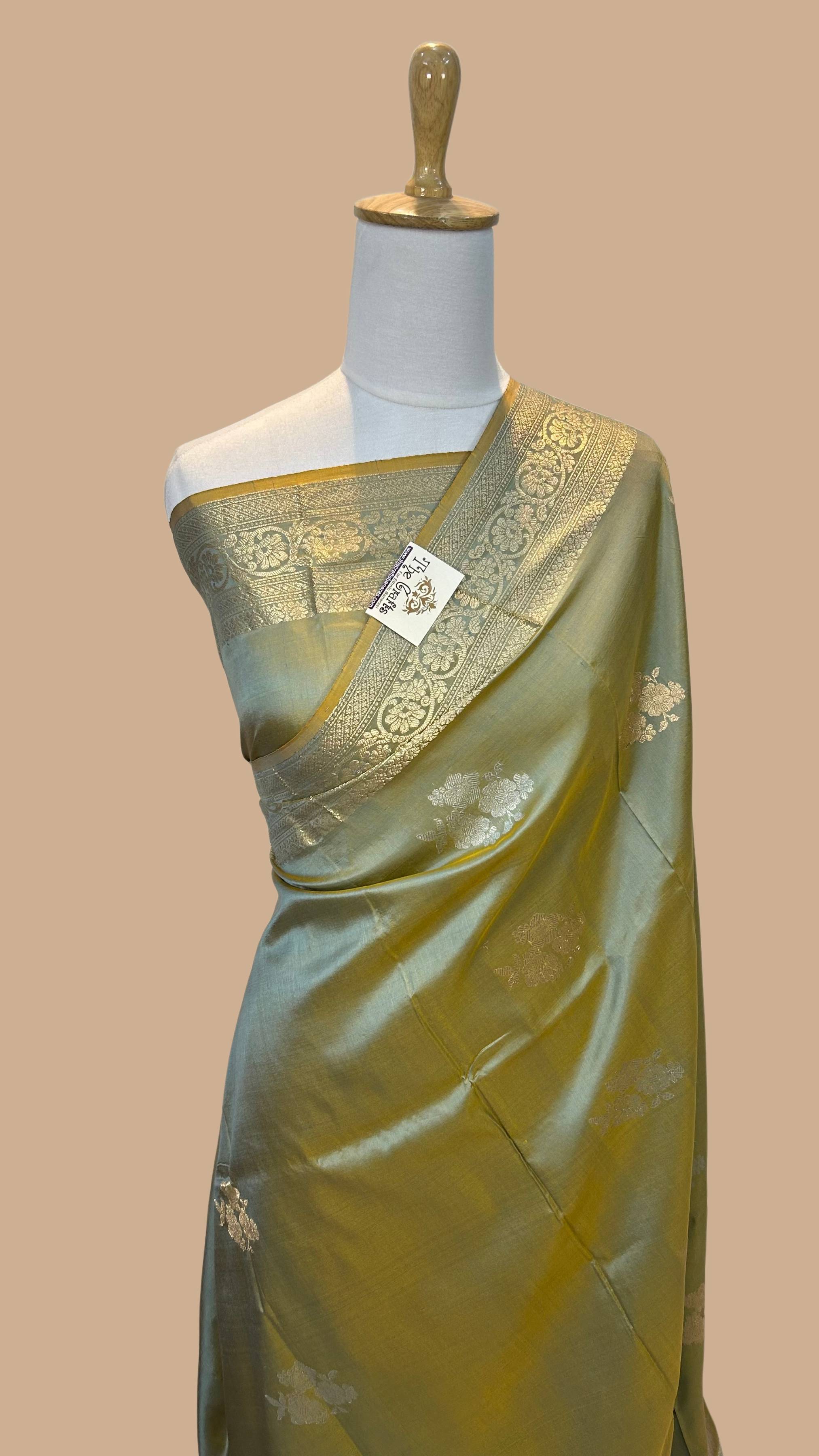 Pure Katan Silk Handloom Banarasi Saree - Sona Rupa