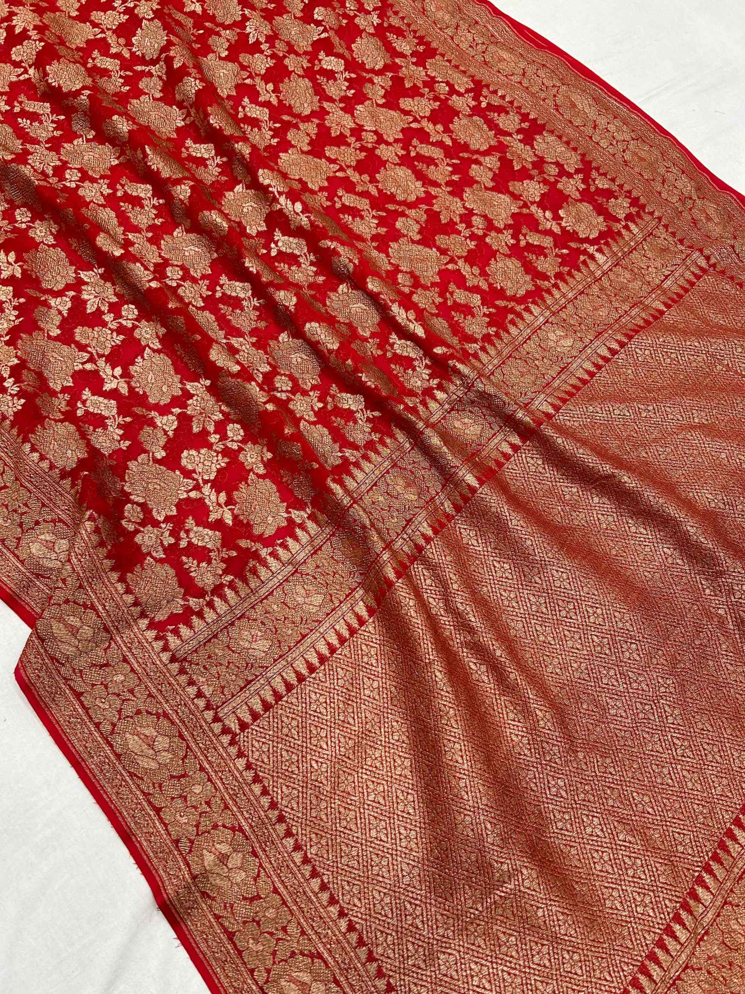 Khaddi Georgette Banarasi Saree - Antique Zari