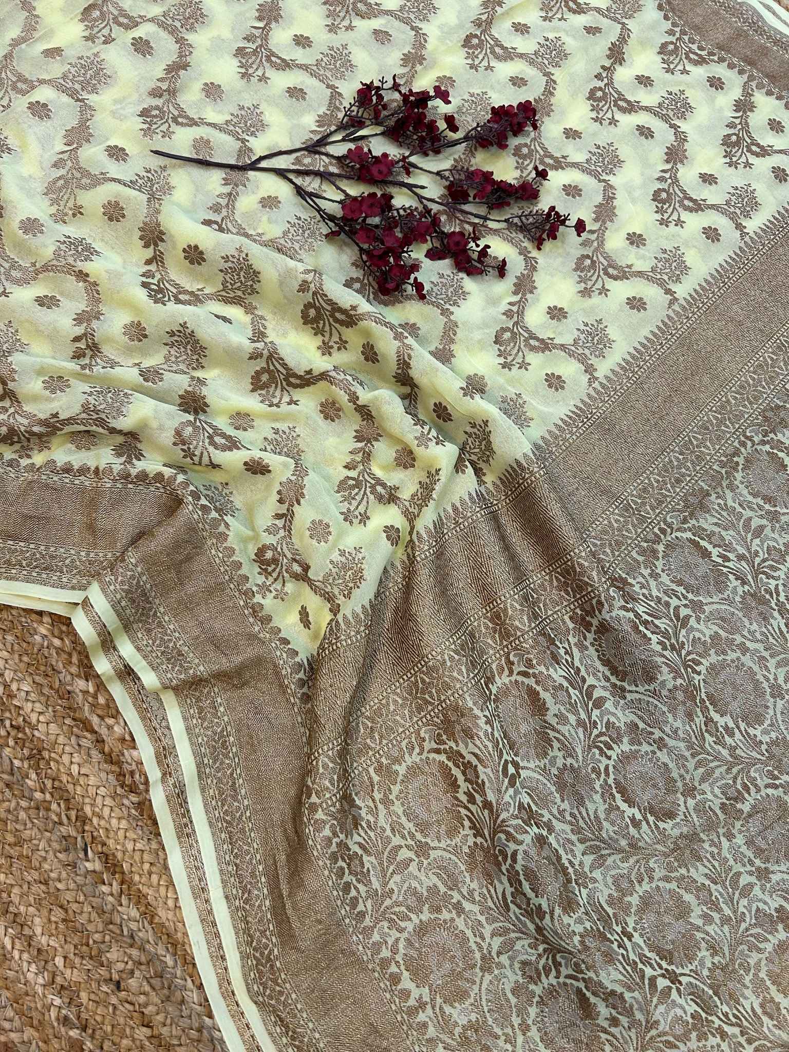 Khaddi Georgette Banarasi Saree - Antique Zari