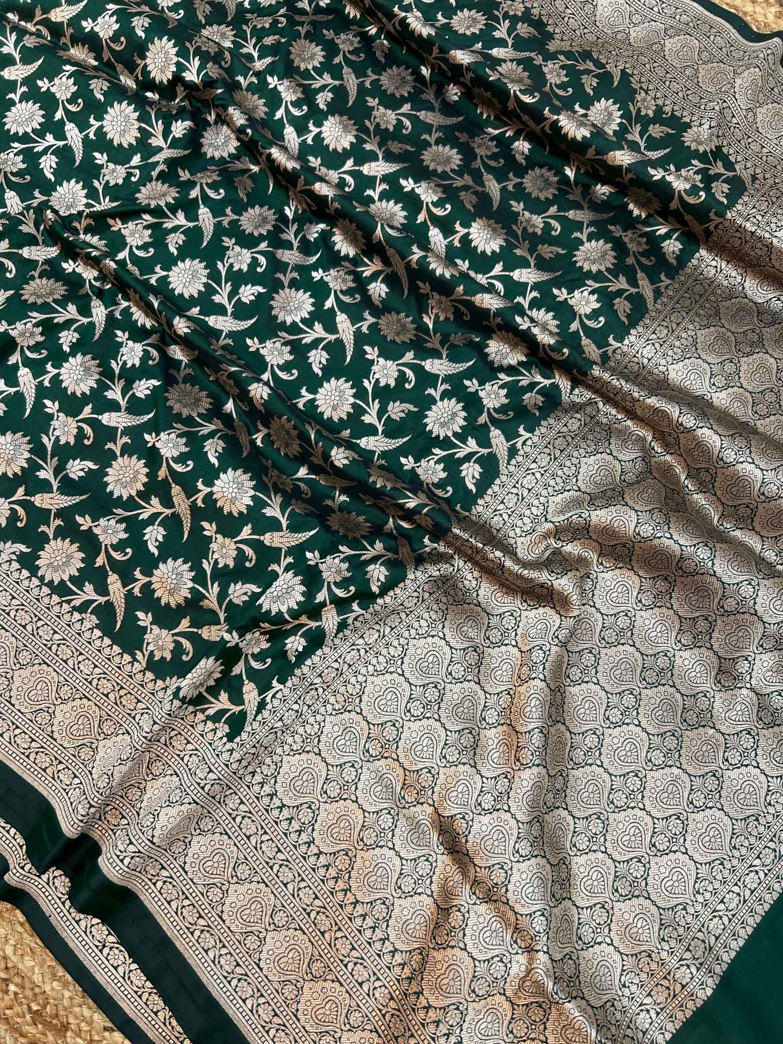 Pure Katan Silk Handloom Banarasi Saree - Jaal work