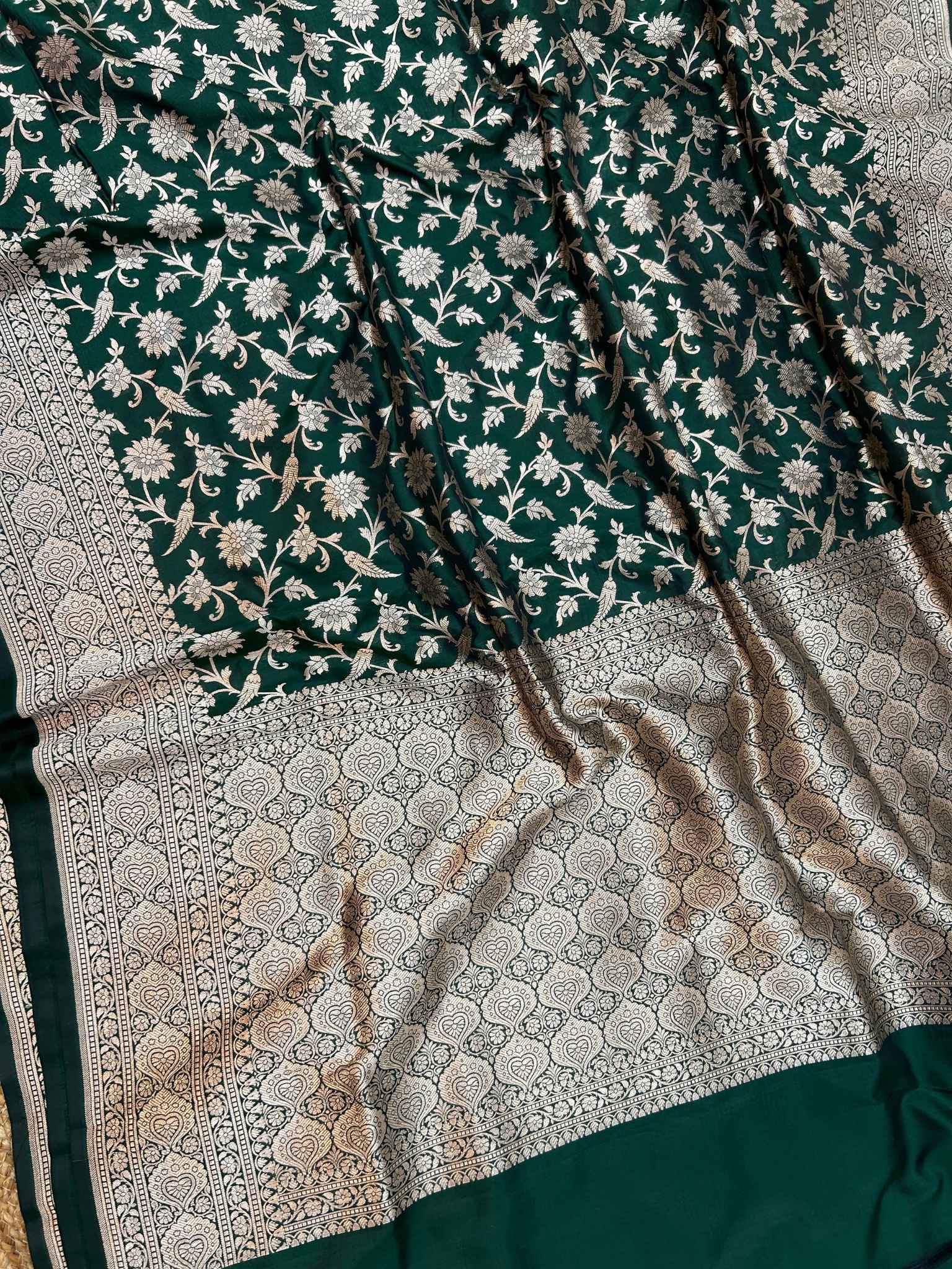 Pure Katan Silk Handloom Banarasi Saree - Jaal work