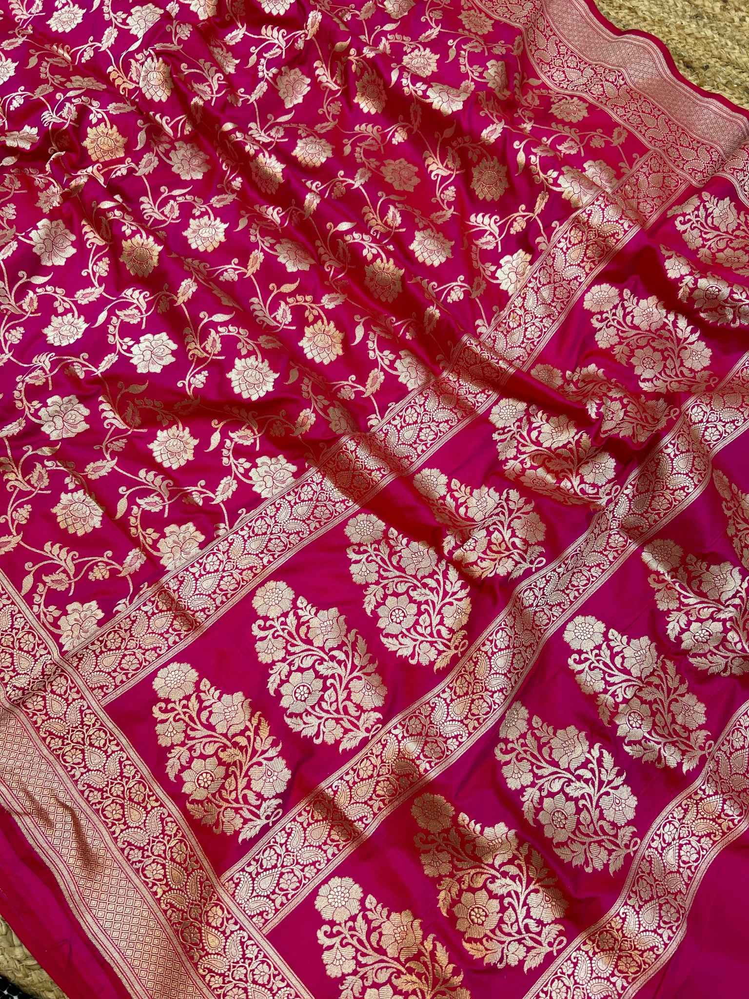 Pure Katan Silk Handloom Banarasi Saree - Jaal work